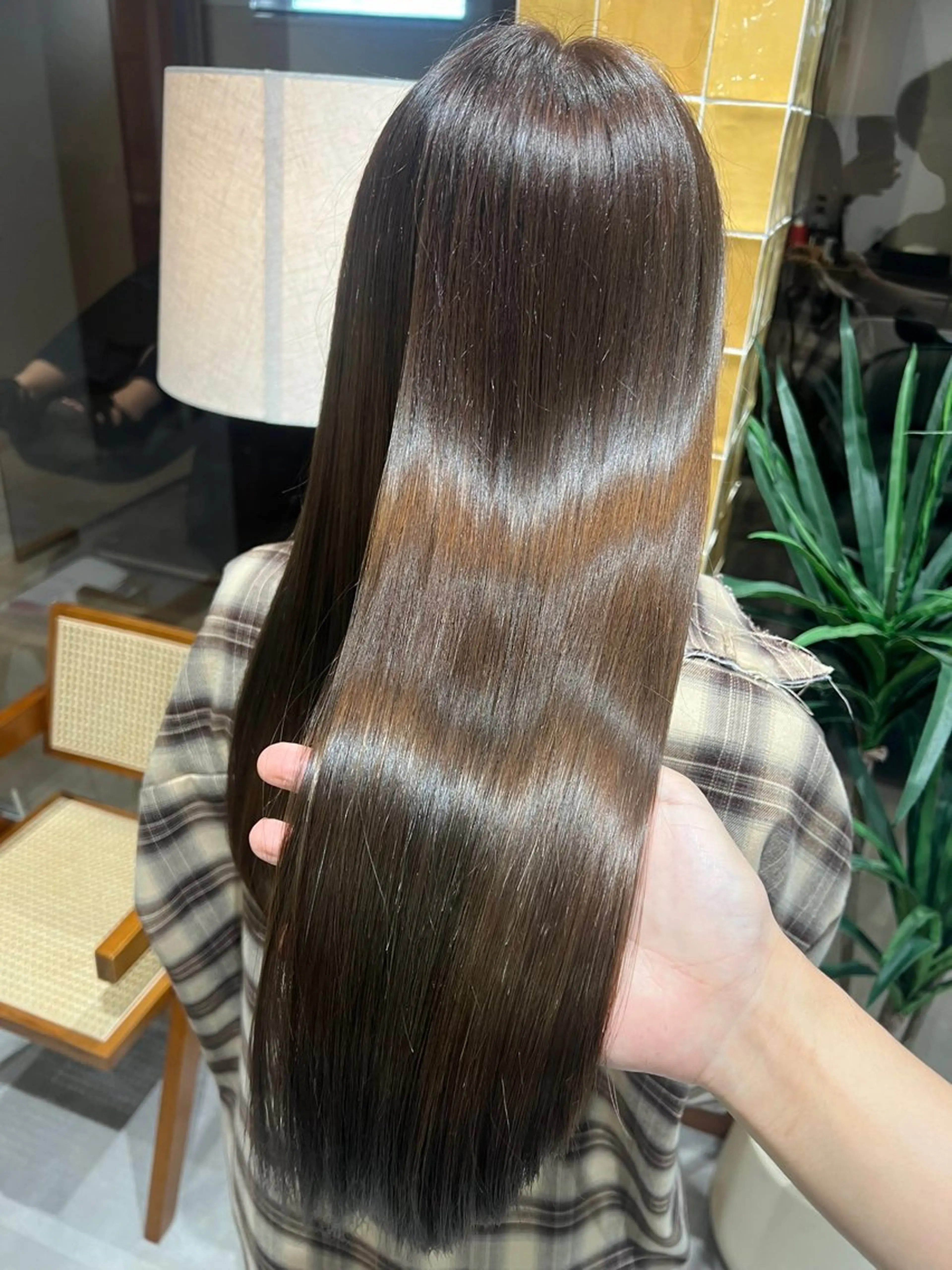 ロング カラー ベージュカラー 透明感カラー トリートメント カット ヘアカラー トリートメント 艶髪/透明感 レイヤー YUKIのヘアスタイル
