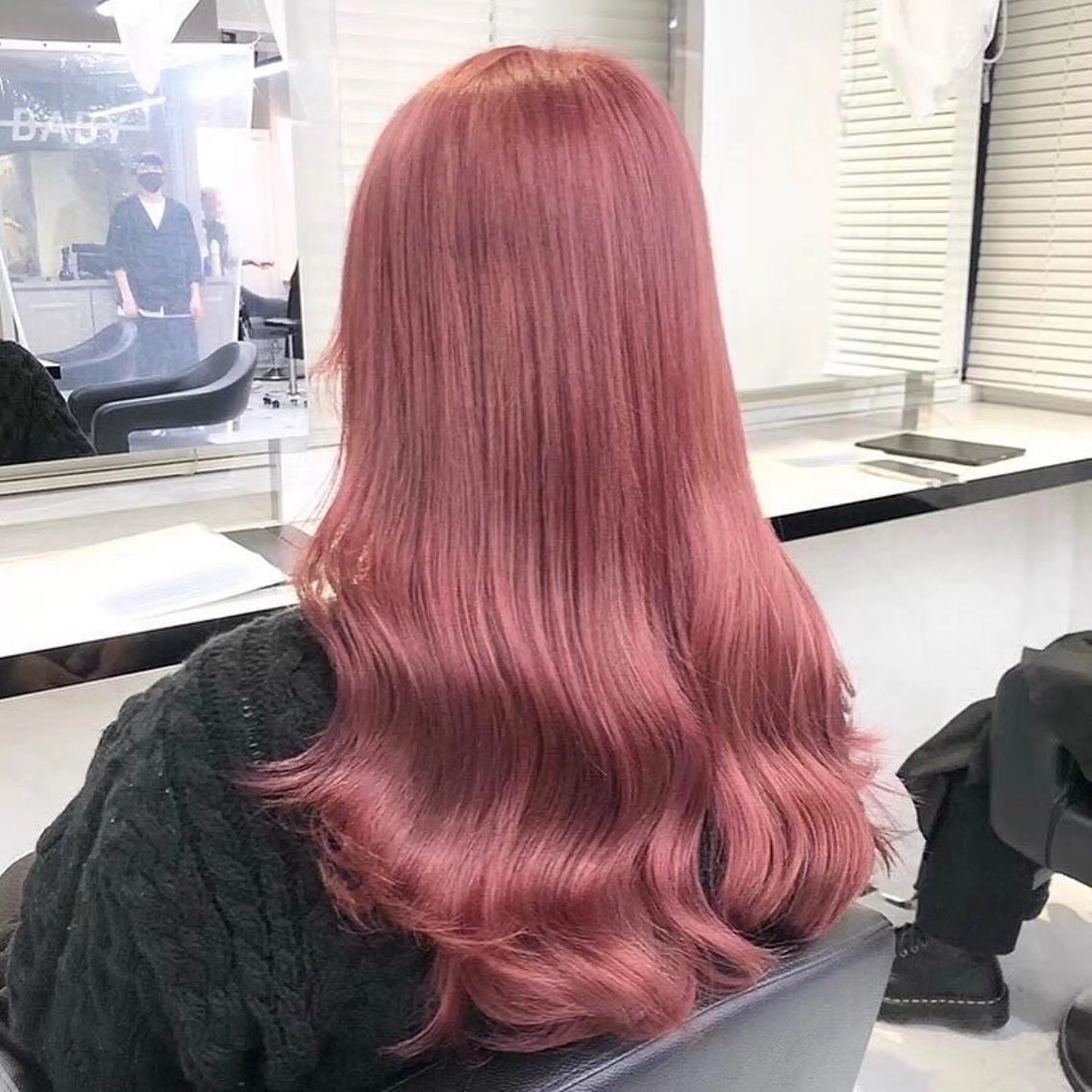 ロング カラー 🌐カワイイ製造機 💖マチ🦋のヘアスタイル