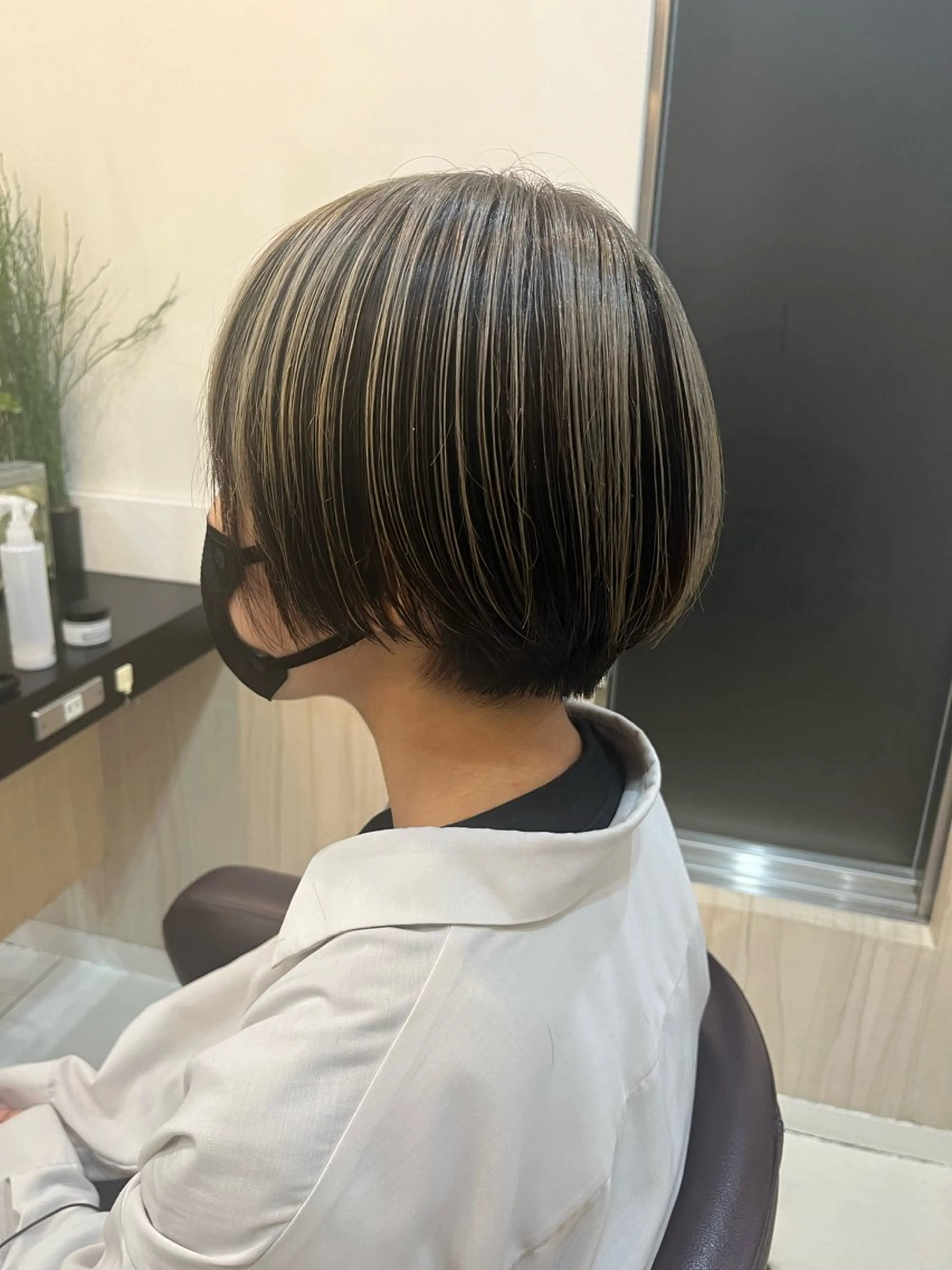 アンブレラカラー（シャンプー、ブロー込み）の写真