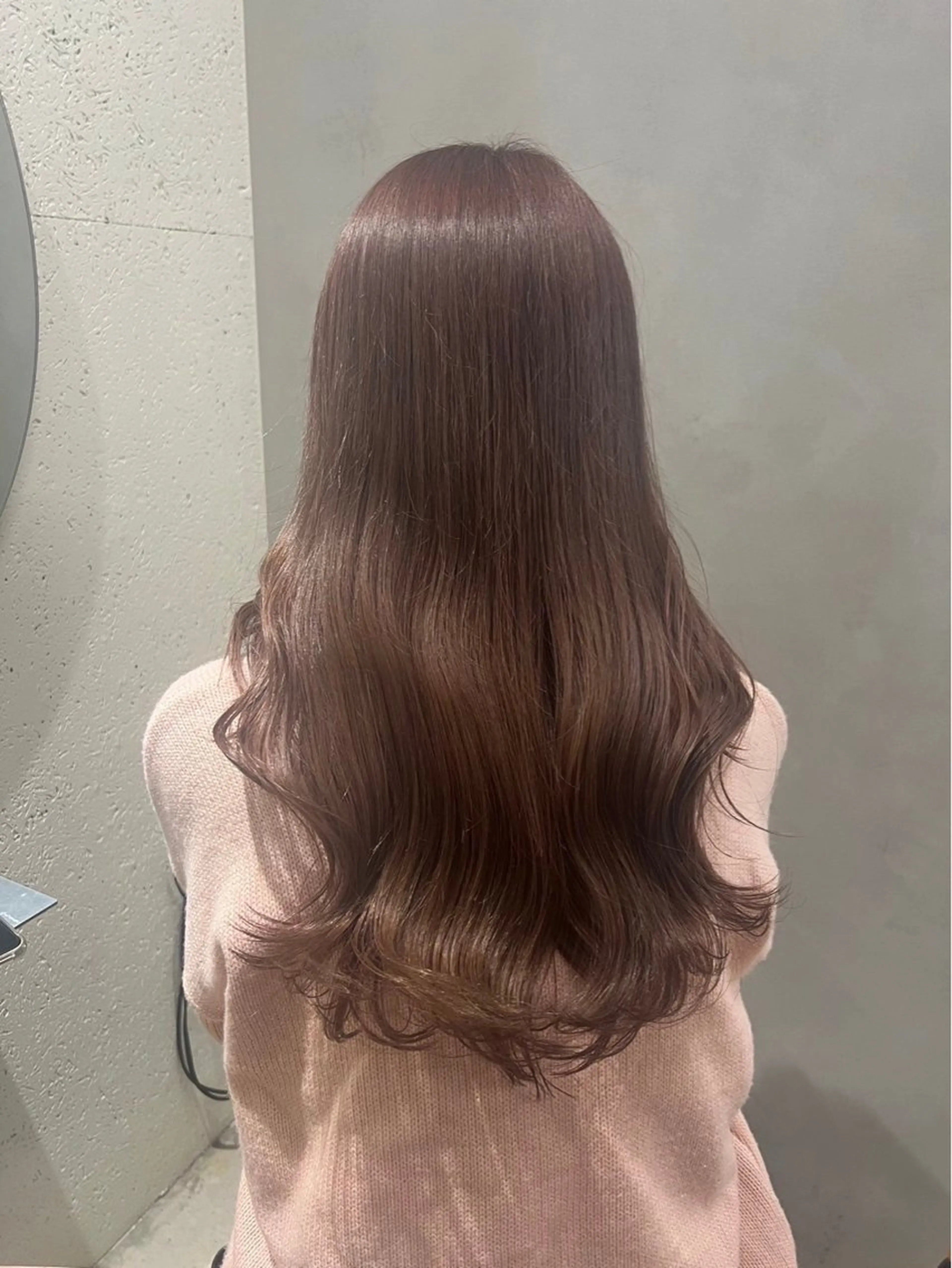 ロング Owelle所属・maika /髪質改善/艶カラーのヘアスタイル