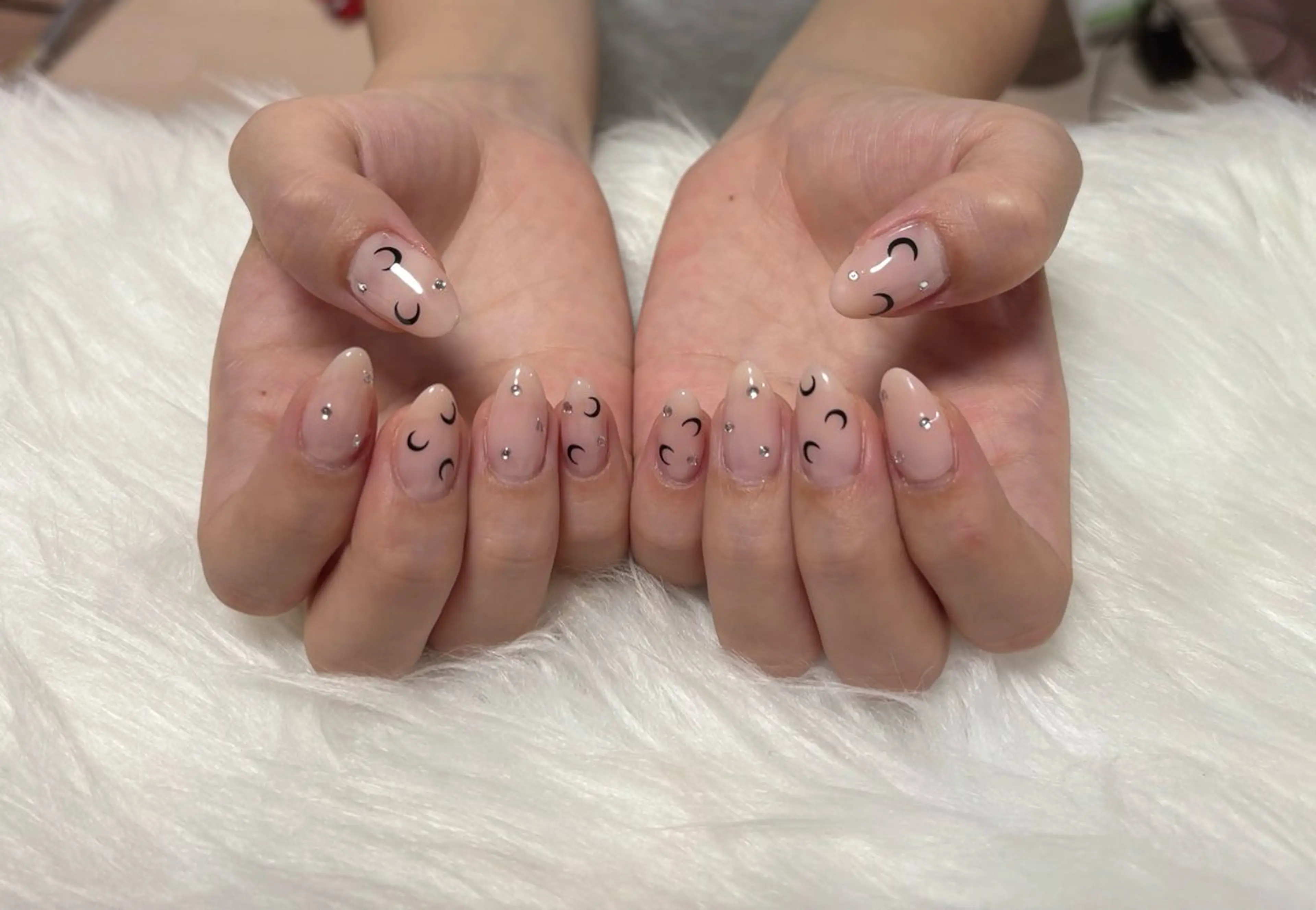 ネイル ネイリスト MRNのネイルデザイン