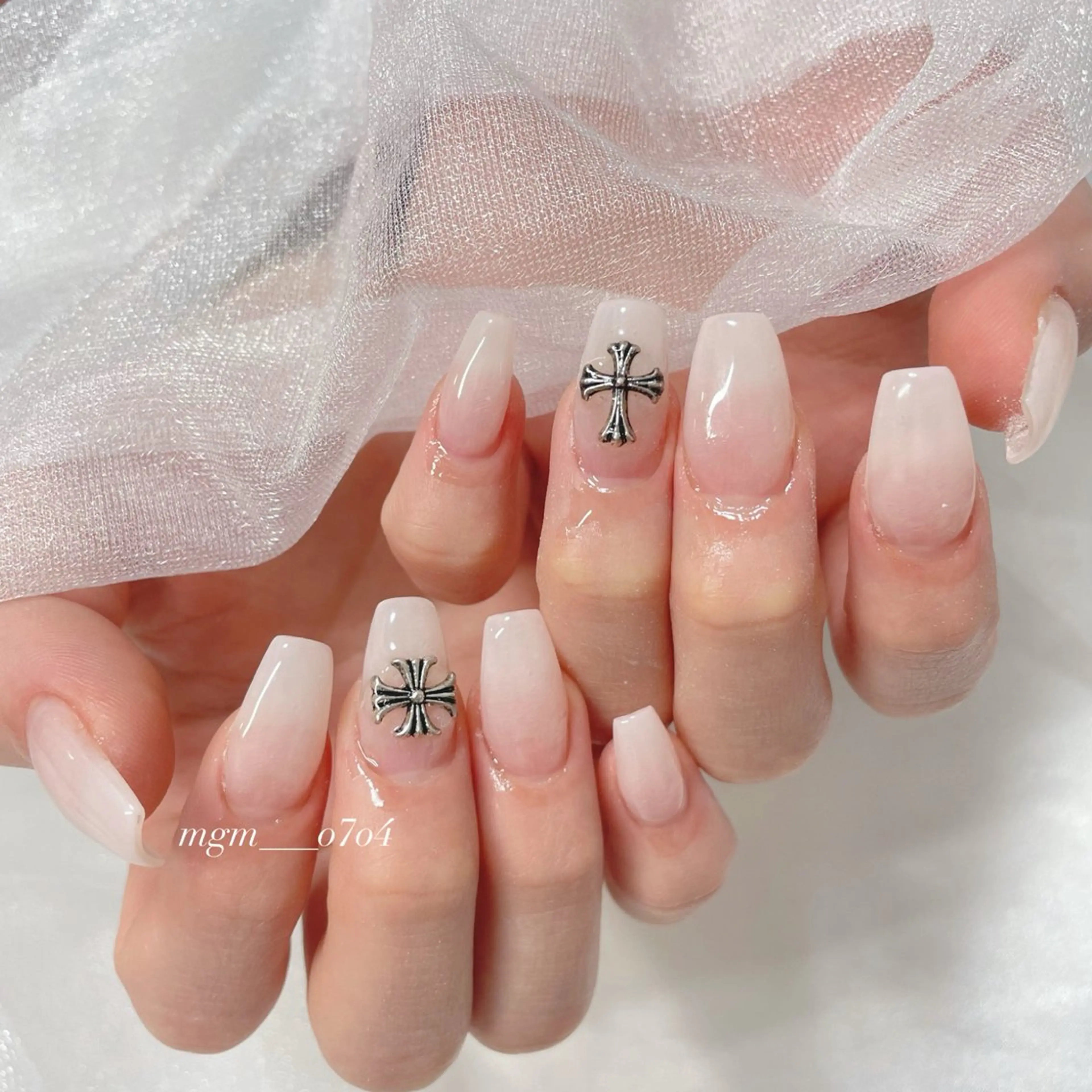 ネイル MoON...❤︎ MeGuのネイルデザイン