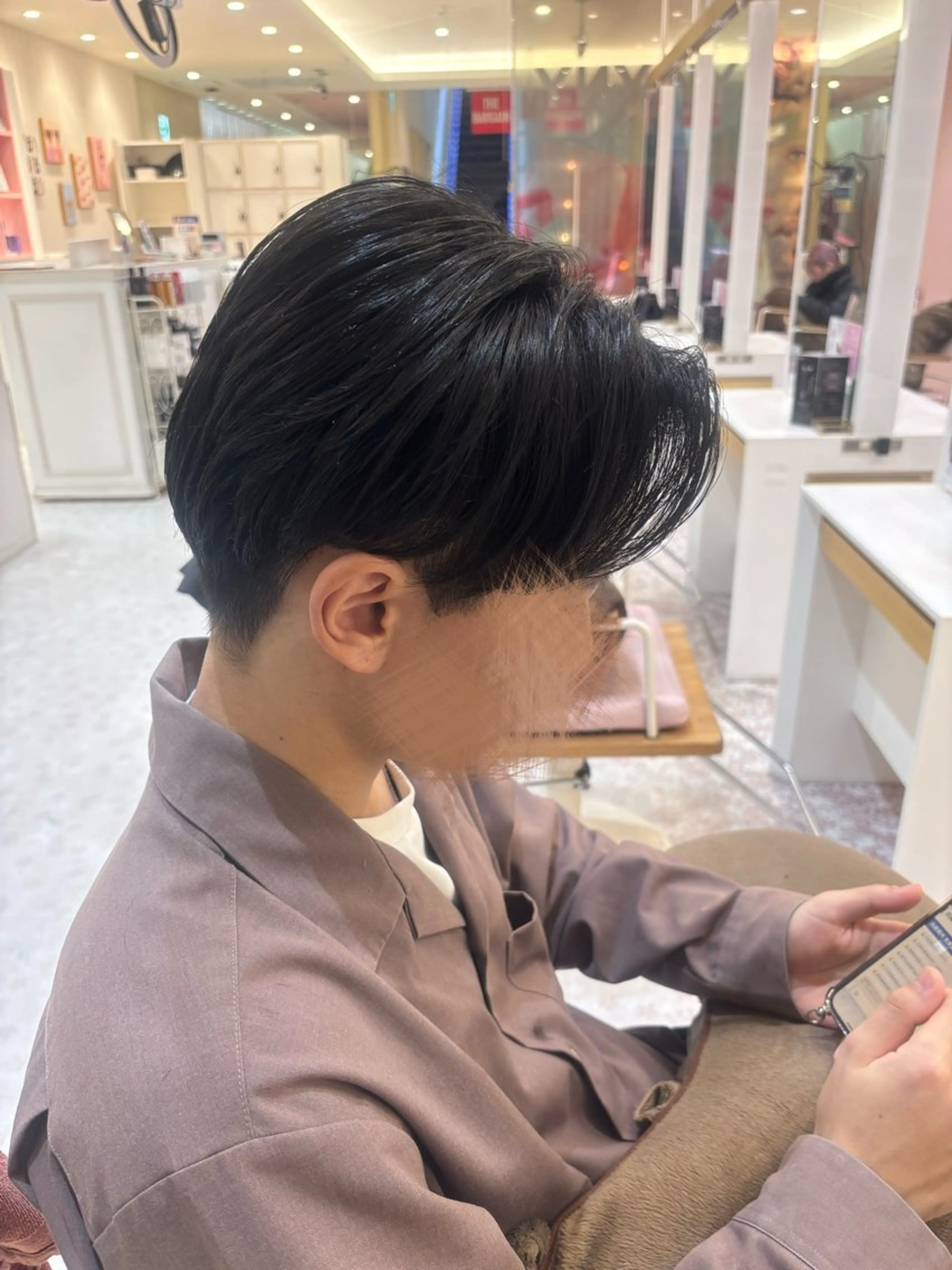 メンズ マッシュ カット トリートメント 韓国ヘア／カラー ／女性モデル募集中のヘアスタイル