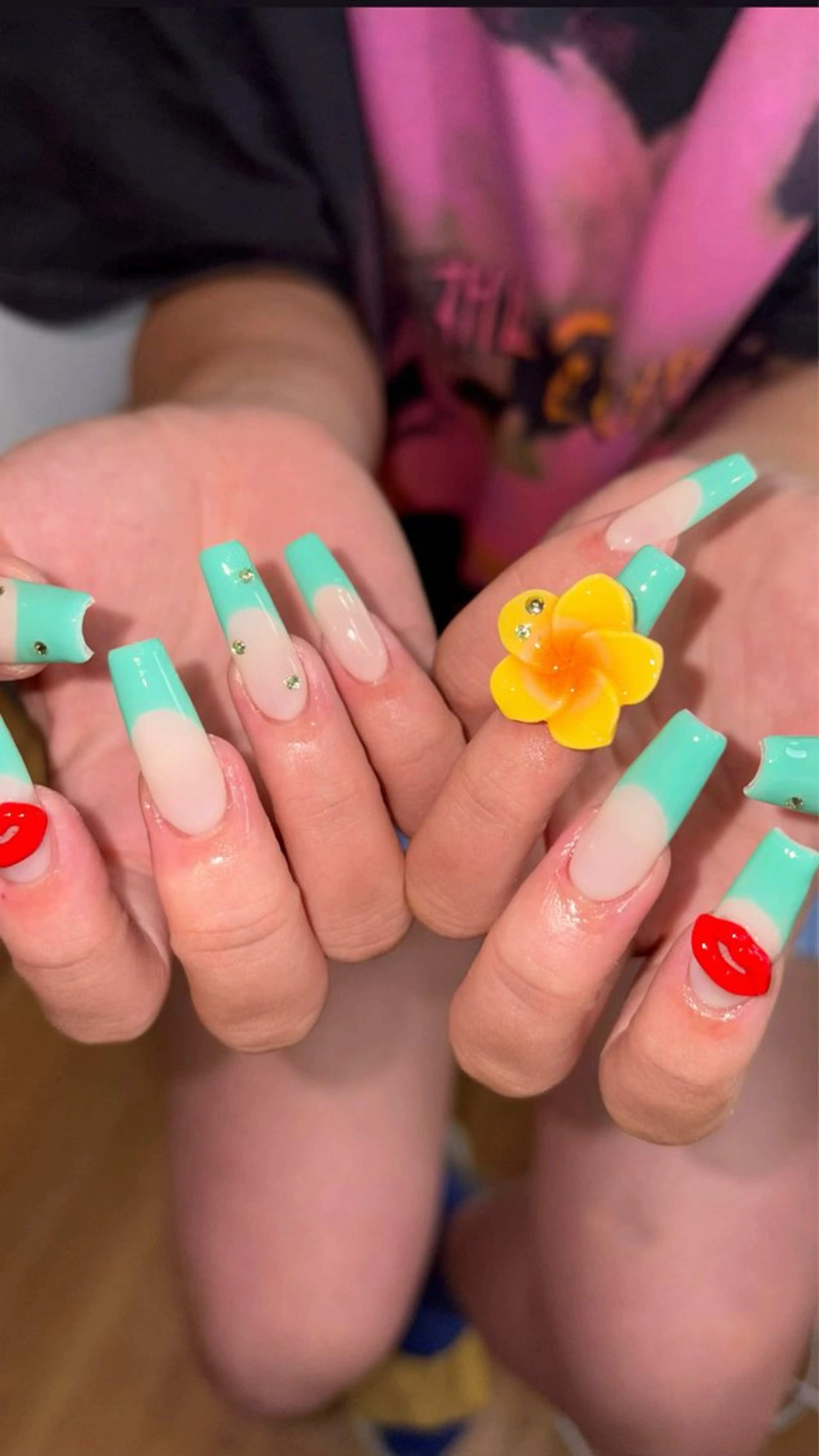 ネイル ハンドネイル ⟡.·coco⟡.· 5月予約受付中のネイルデザイン