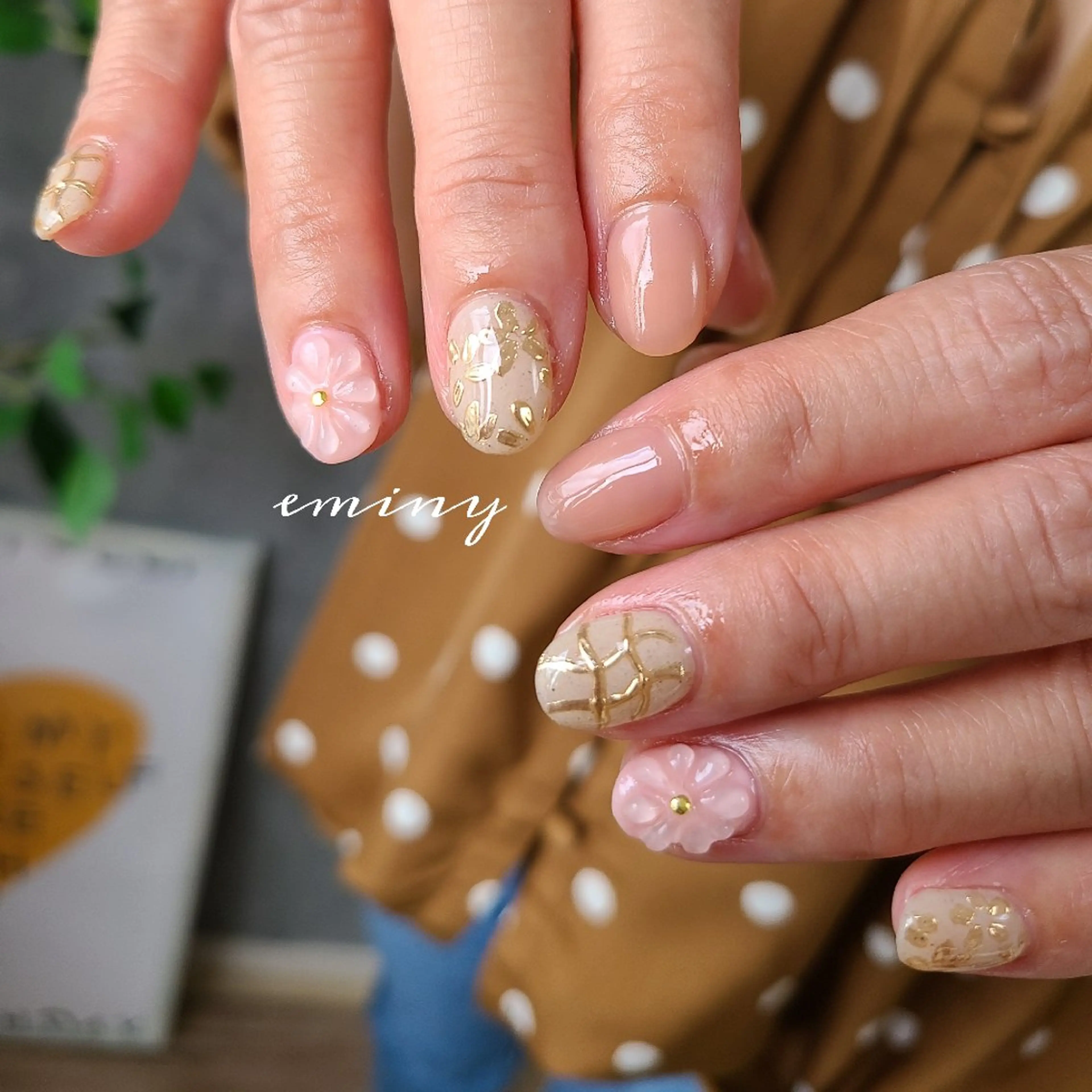 ネイル フラワーネイル 韓国ネイル ピンク ぷっくりネイル nail salon  eminyのネイルデザイン