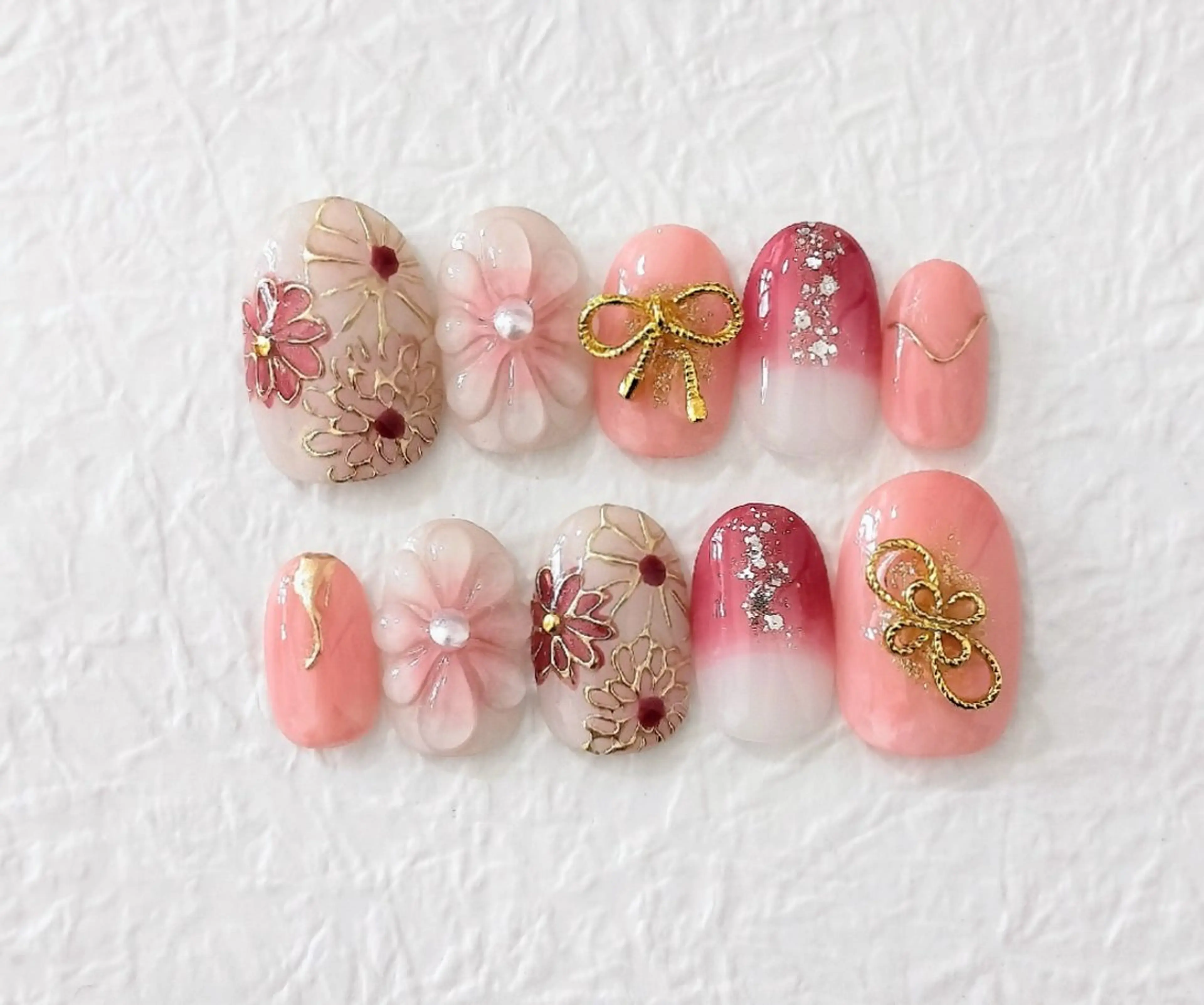 ネイル 成人式 ネイルチップ megumi. sのネイルデザイン