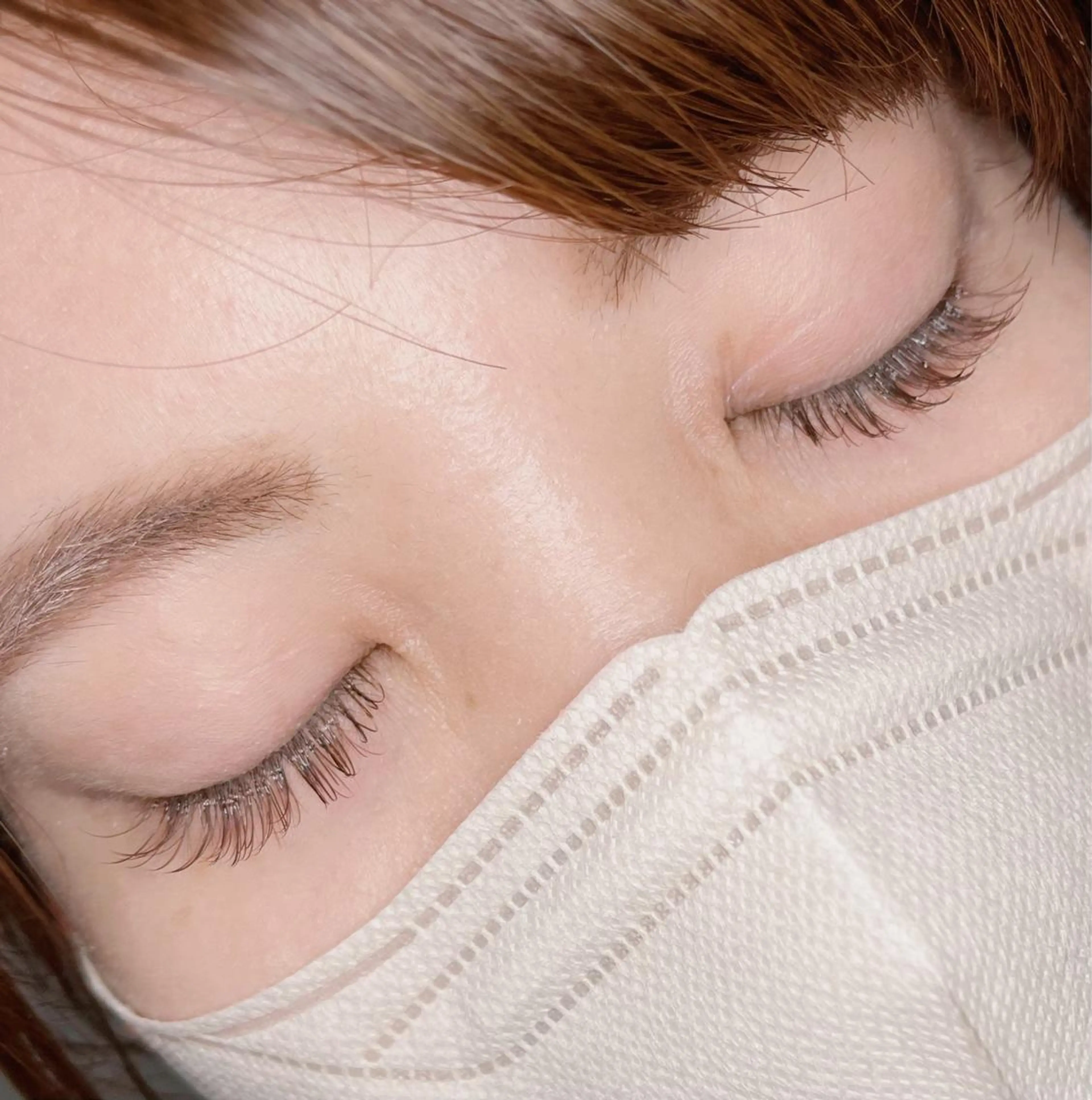 マツエク・マツパ 1ヶ月後も半分残る 高持続LEDエクステのマツエク・マツパデザイン