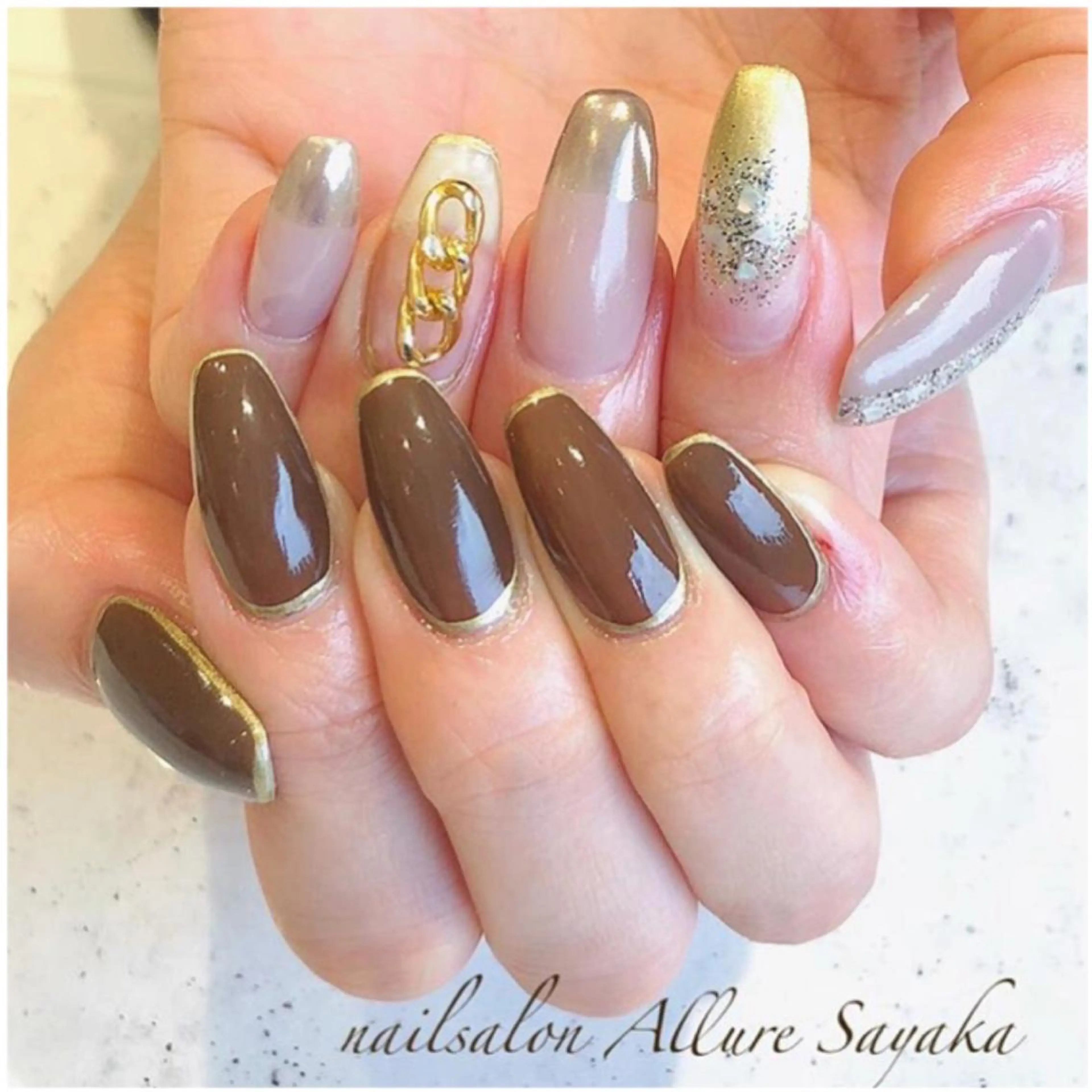ネイル ジェルネイル ハードジェル Allure Sayakaのネイルデザイン