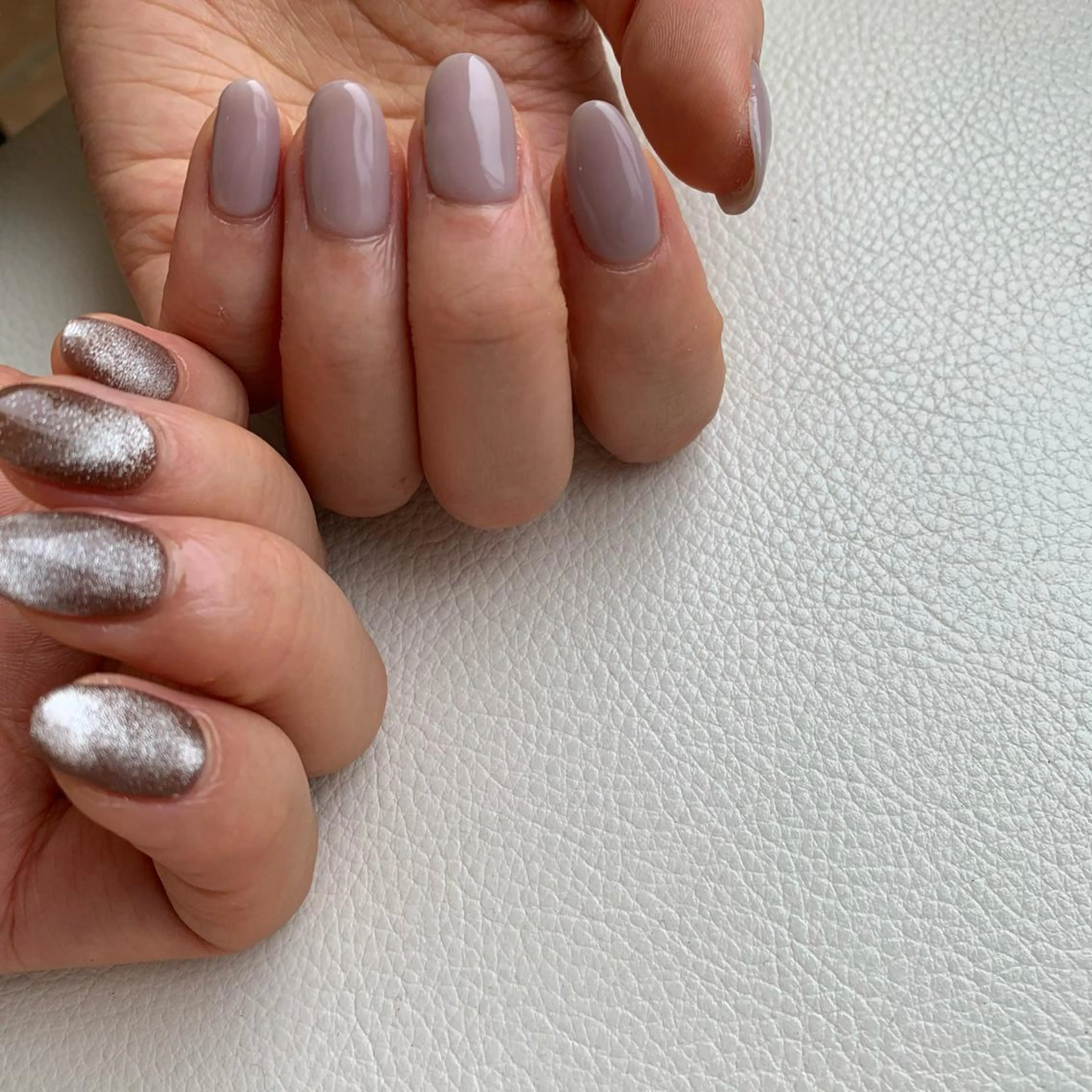 ネイル マグネットネイル ハンドネイル 佐藤 穂乃香のネイルデザイン