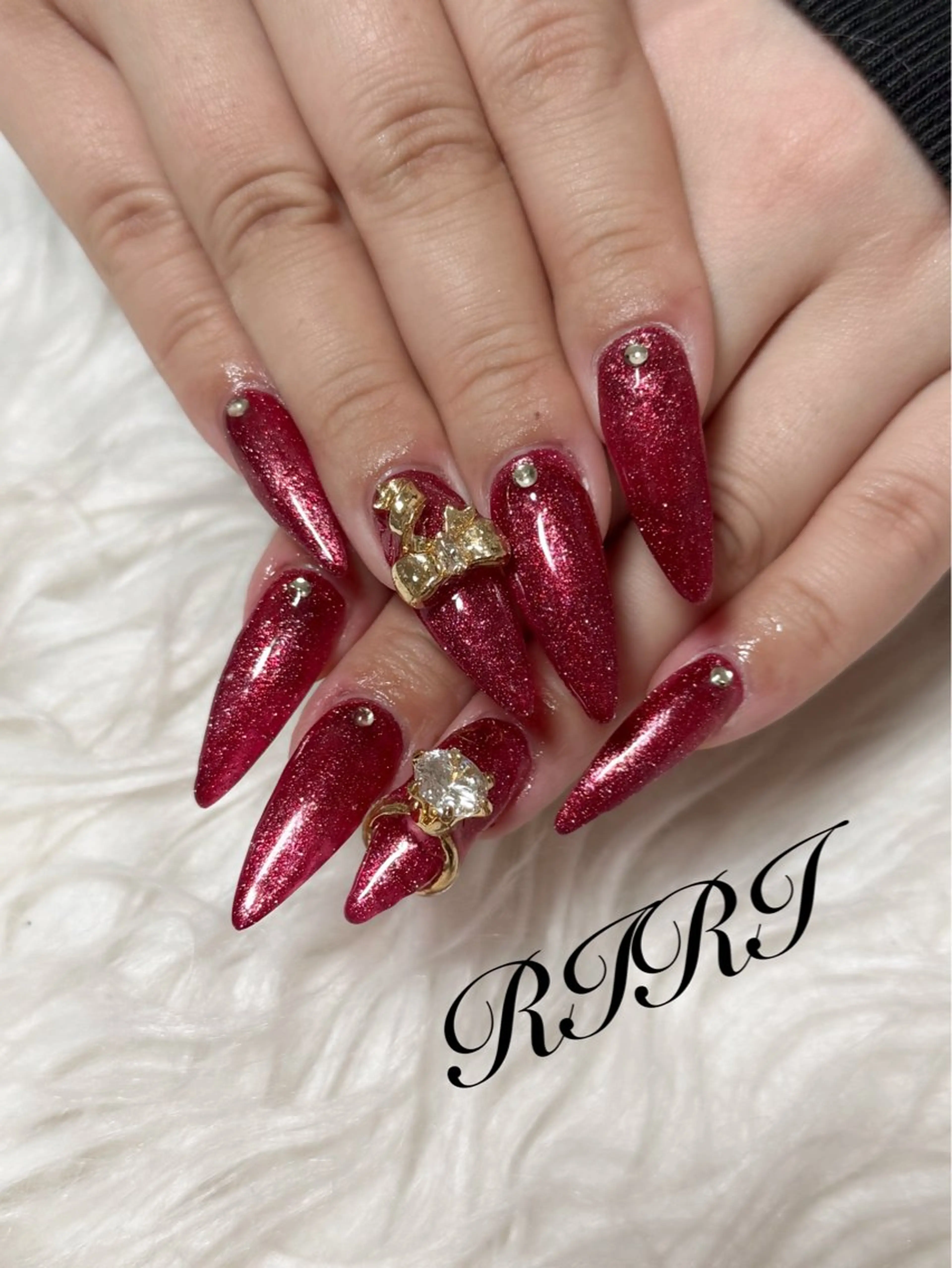 ネイル フラッシュネイル ジェルネイル ロングネイル スカルプネイル シンプルネイル ハンドネイル riri オーナーのネイルデザイン