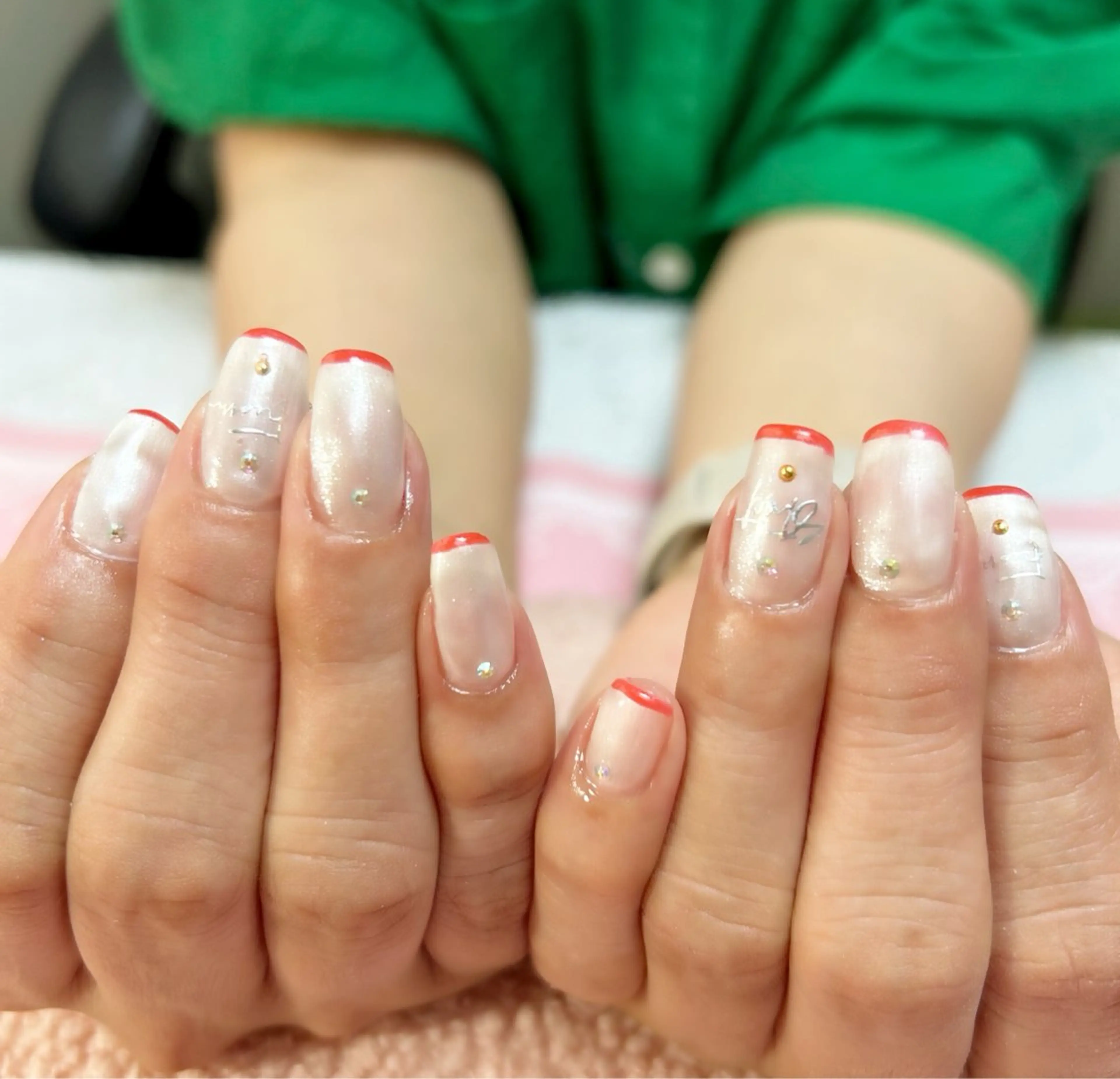 ネイル ＧＬAD グラットのネイルデザイン