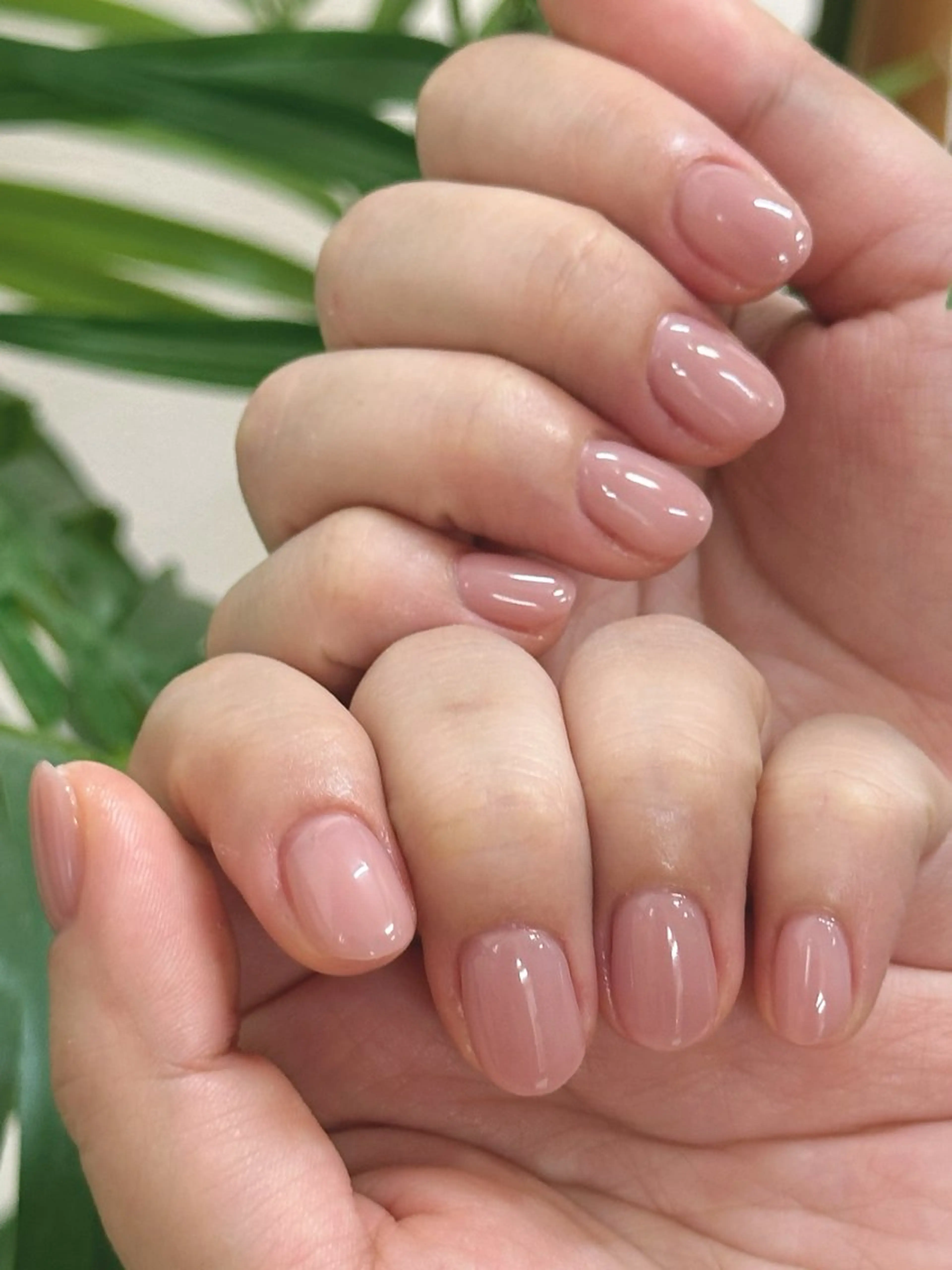 ネイル ピンク ピンクベージュ nails by tete🧸のネイルデザイン
