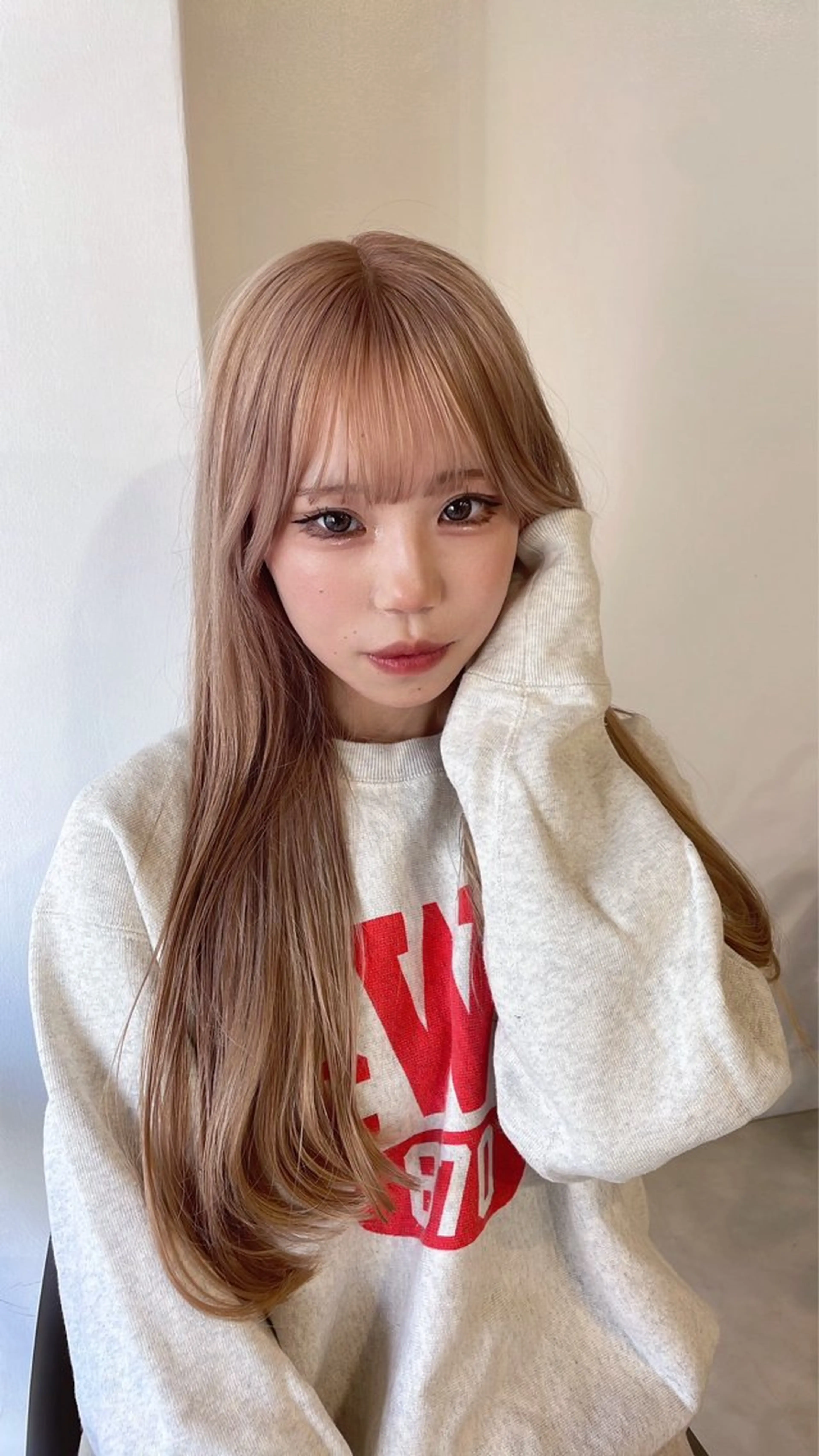 ロング カラー amoretto kiraのヘアスタイル