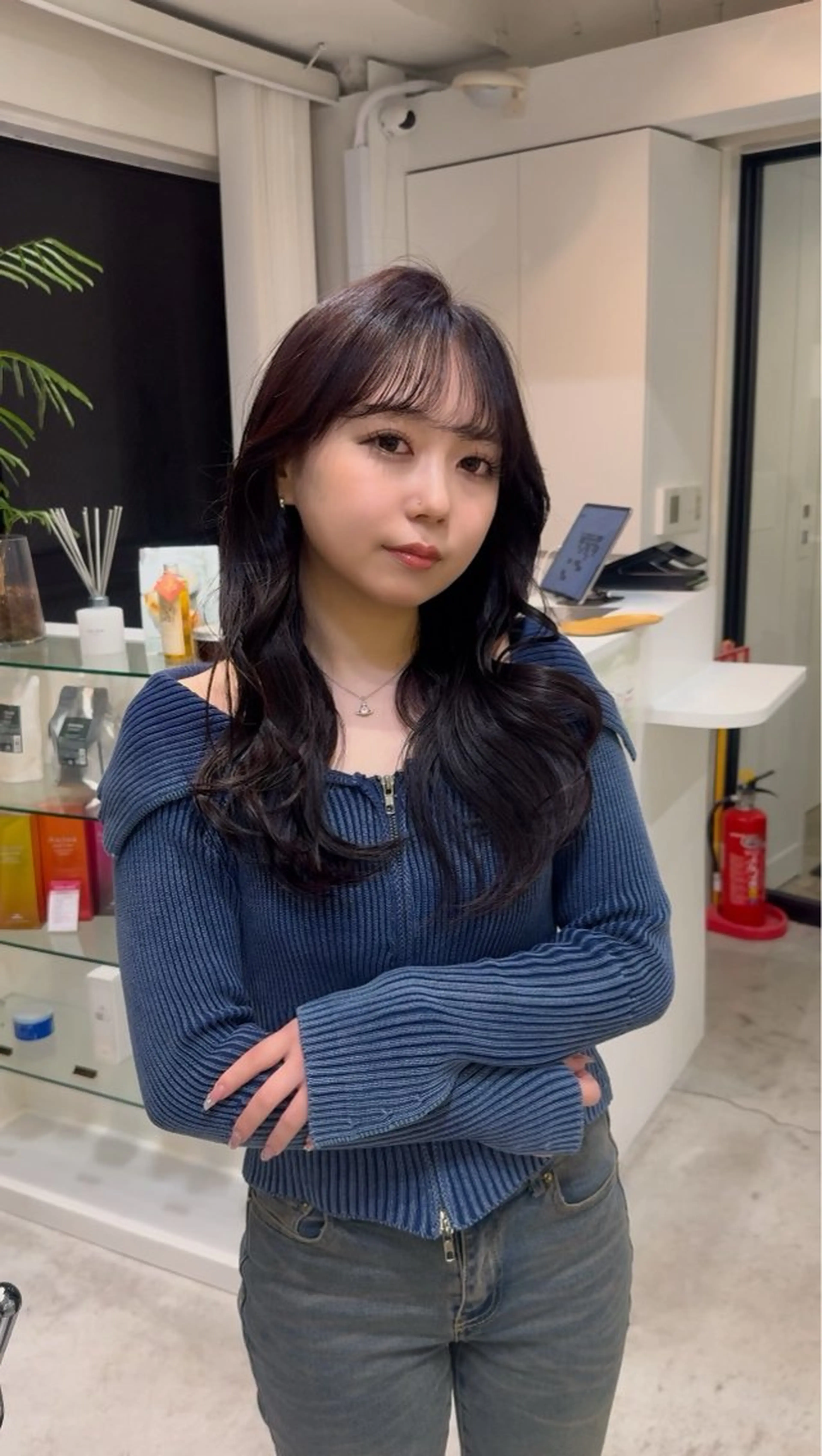 ロング カラー ラベンダーカラー ラベンダーグレー 韓国風ヘア ワンホンヘア ヘアカラー 透明感カラー/ RIKO🌺🥥のヘアスタイル