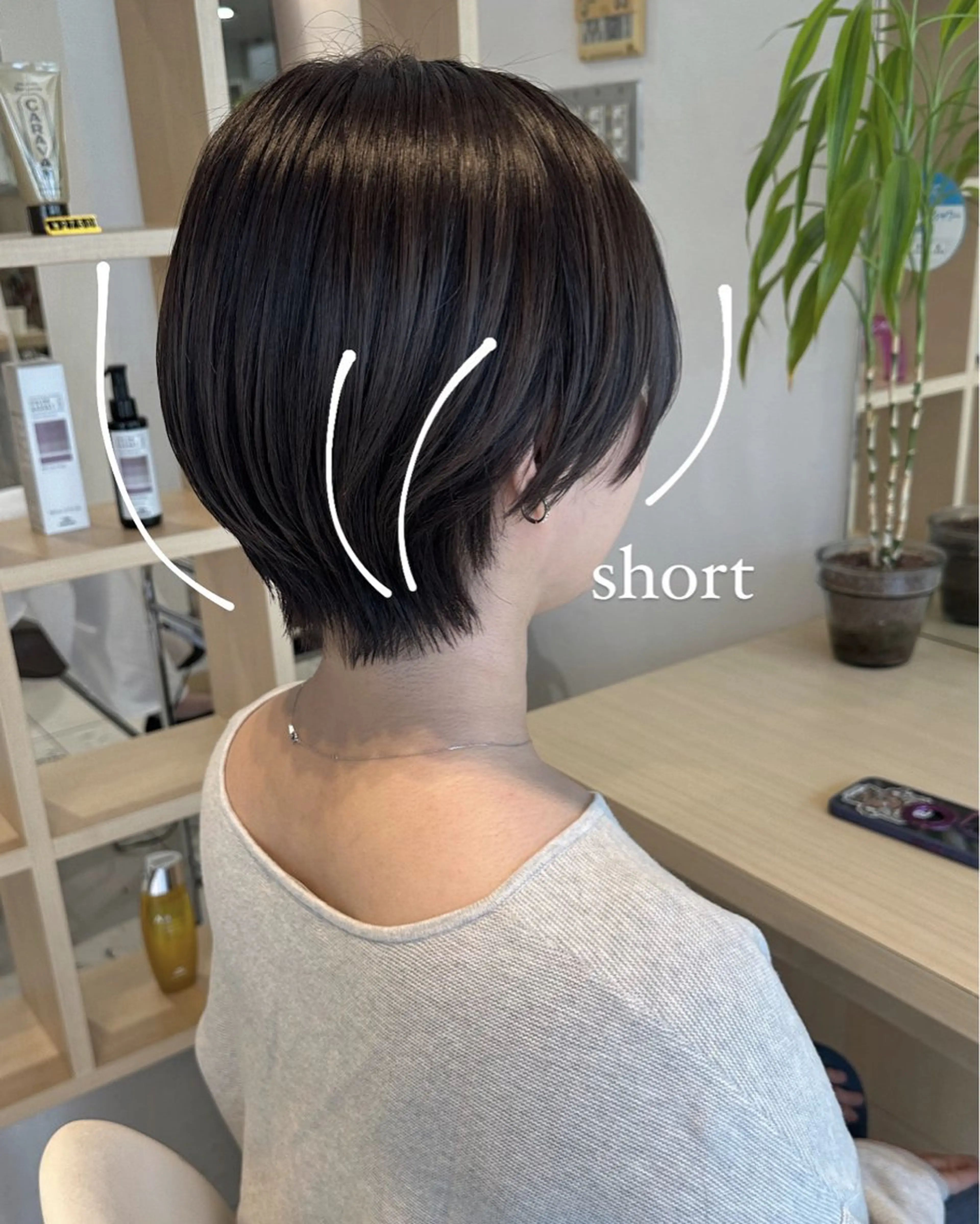 ショート カラー グレージュ ショートヘア カット ヘアカラー トリートメント 山下恋佳/矢場町/ ブリーチ/ショートのヘアスタイル