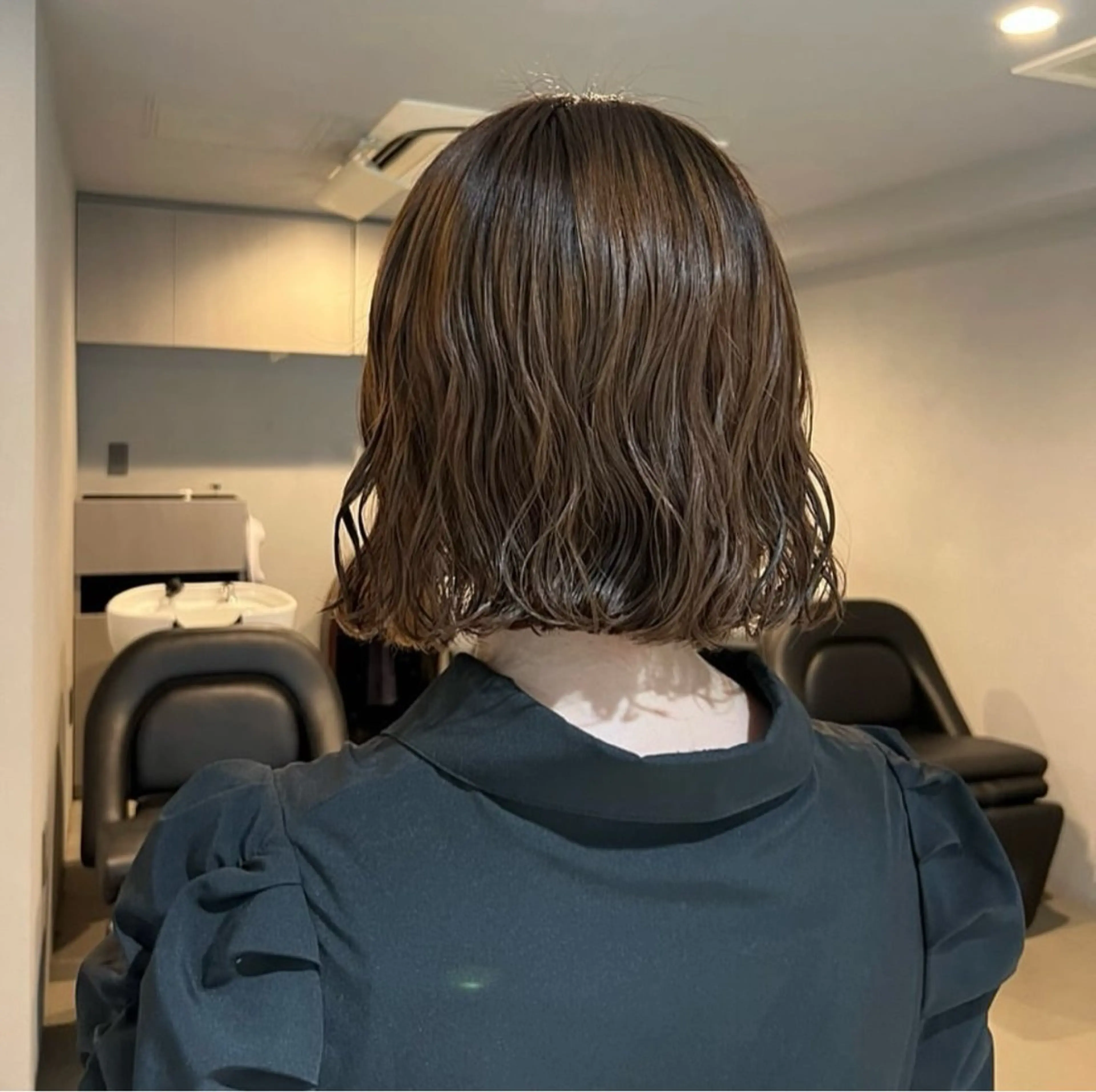 ミディアム カラー パーマ akane/ボブ /ブラウンベージュのヘアスタイル