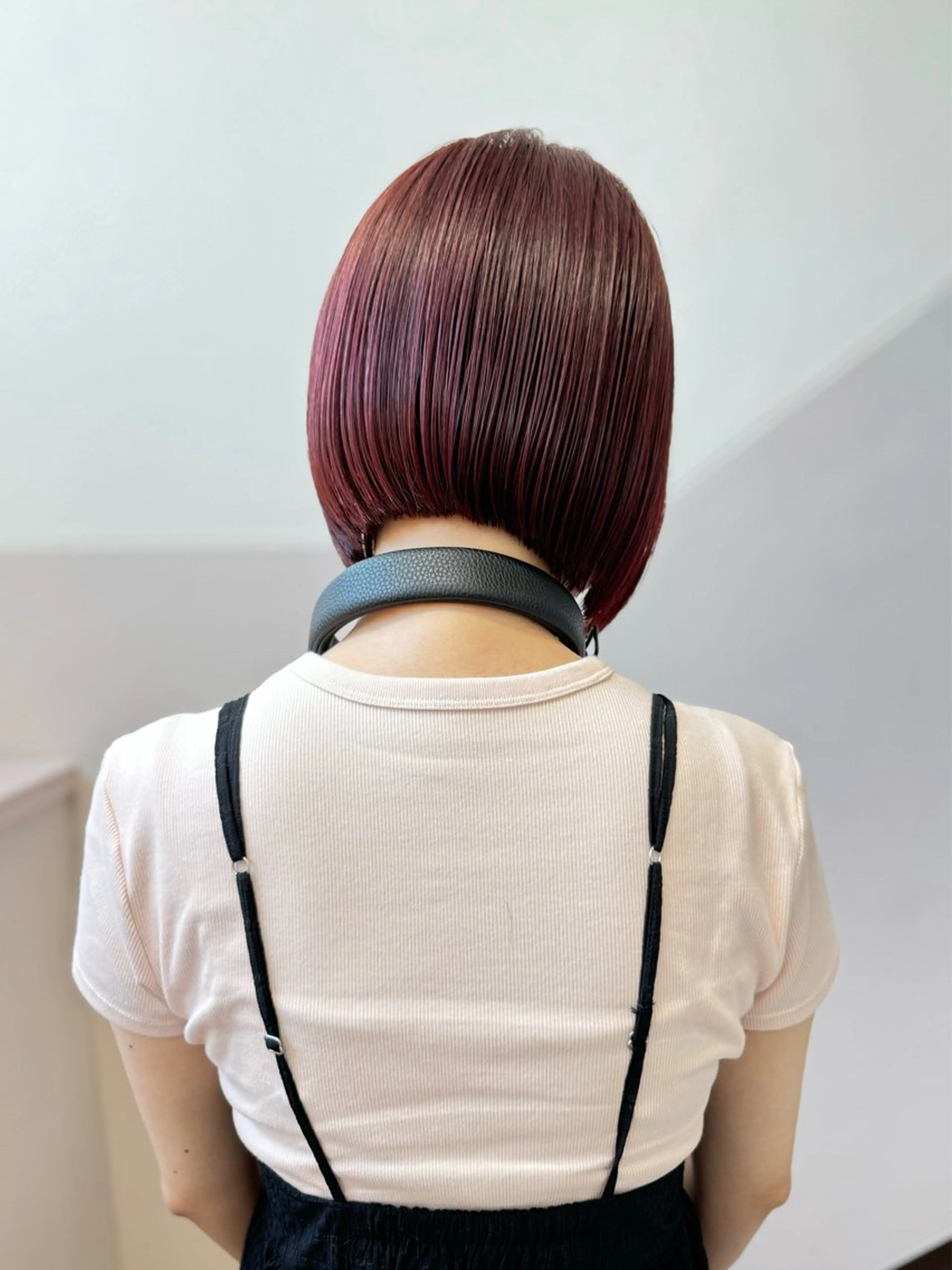 ミディアム オカモト ミユウのヘアスタイル