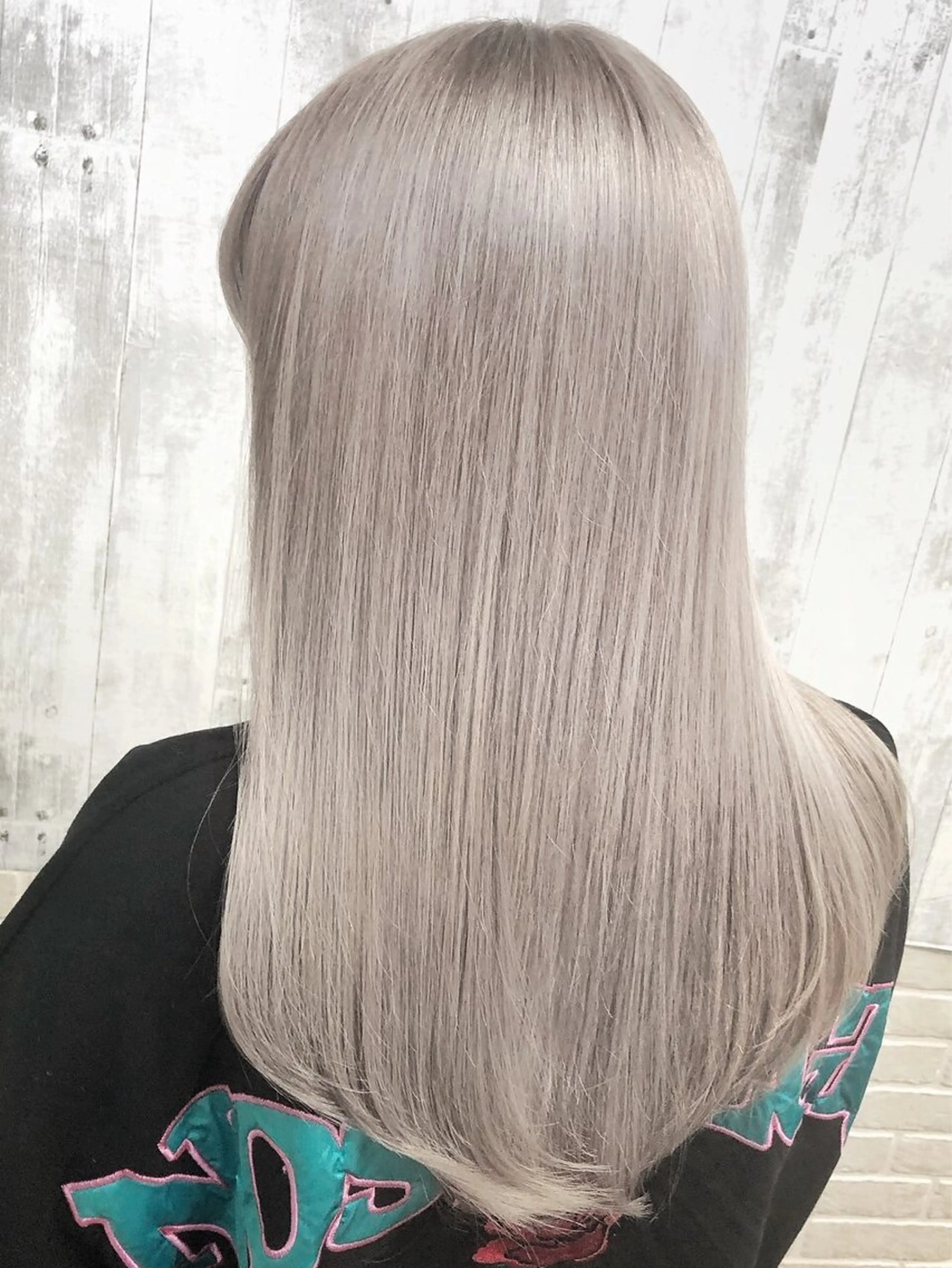 【❤️ご新規様限定❤️】ケアブリーチ+カラー+1stepトリートメント🫧ロング料金なし🫧の写真