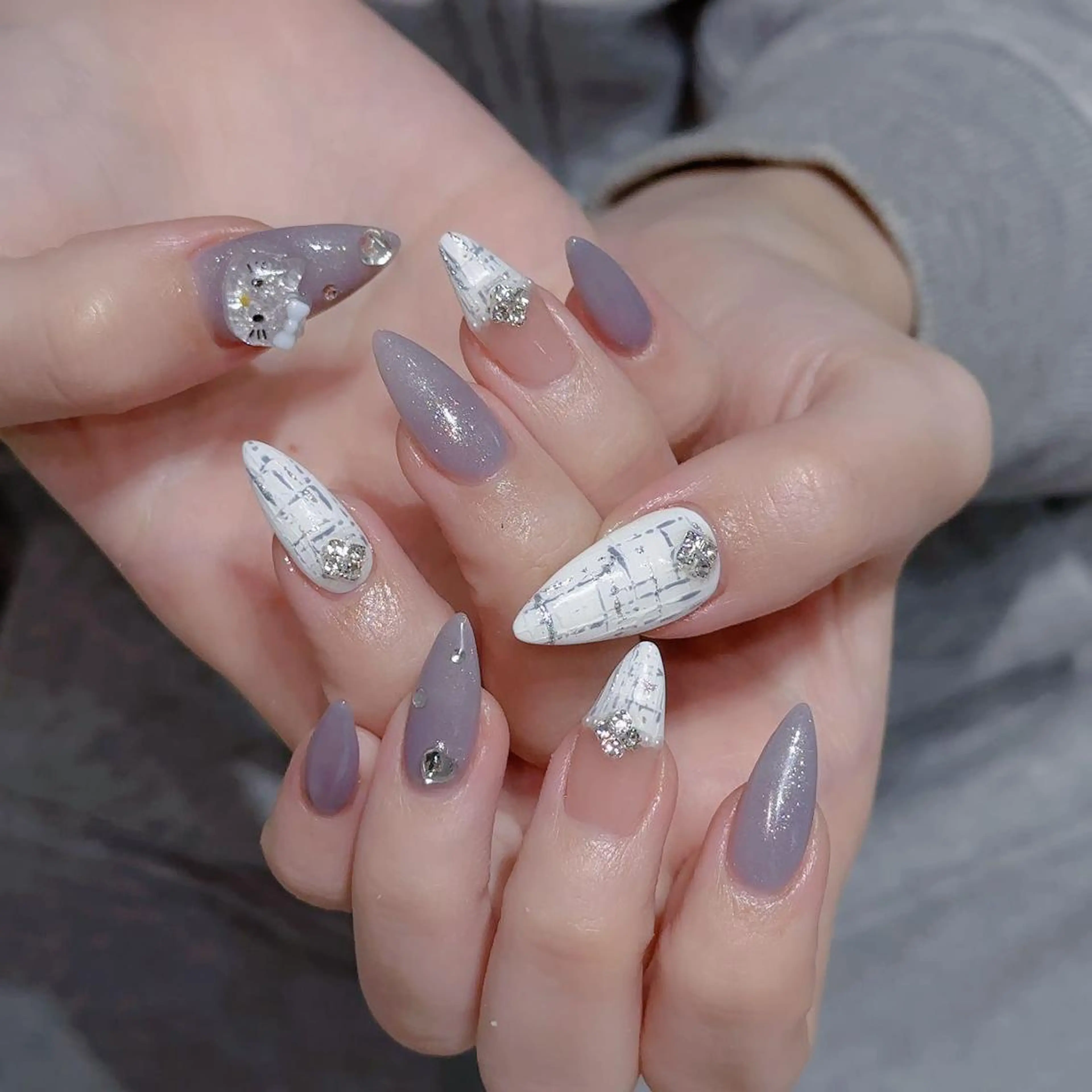 ネイル ハンドネイル Queens momoのネイルデザイン