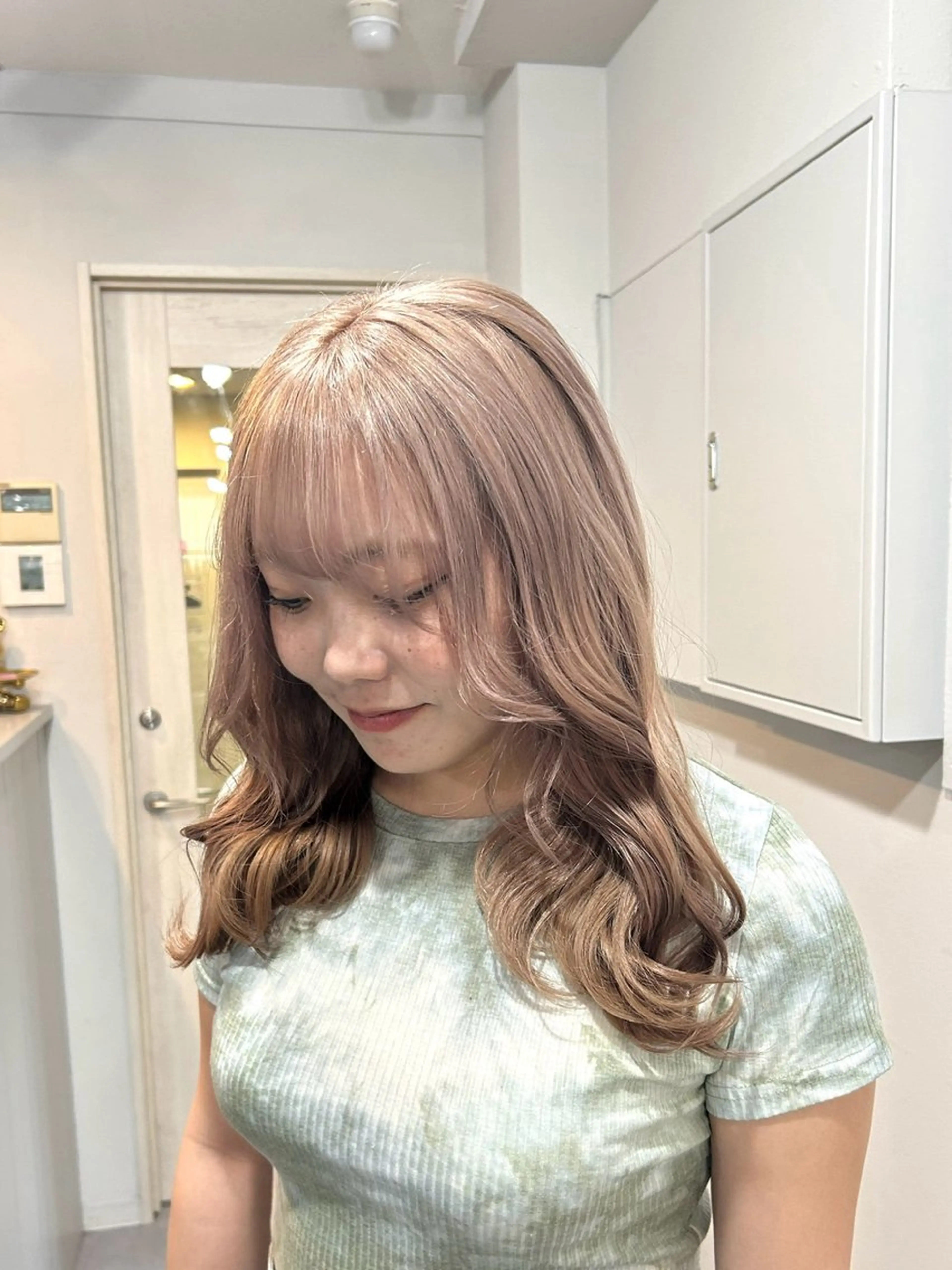 ロング カラー Cielro/ダブル カラー/西田咲希のヘアスタイル