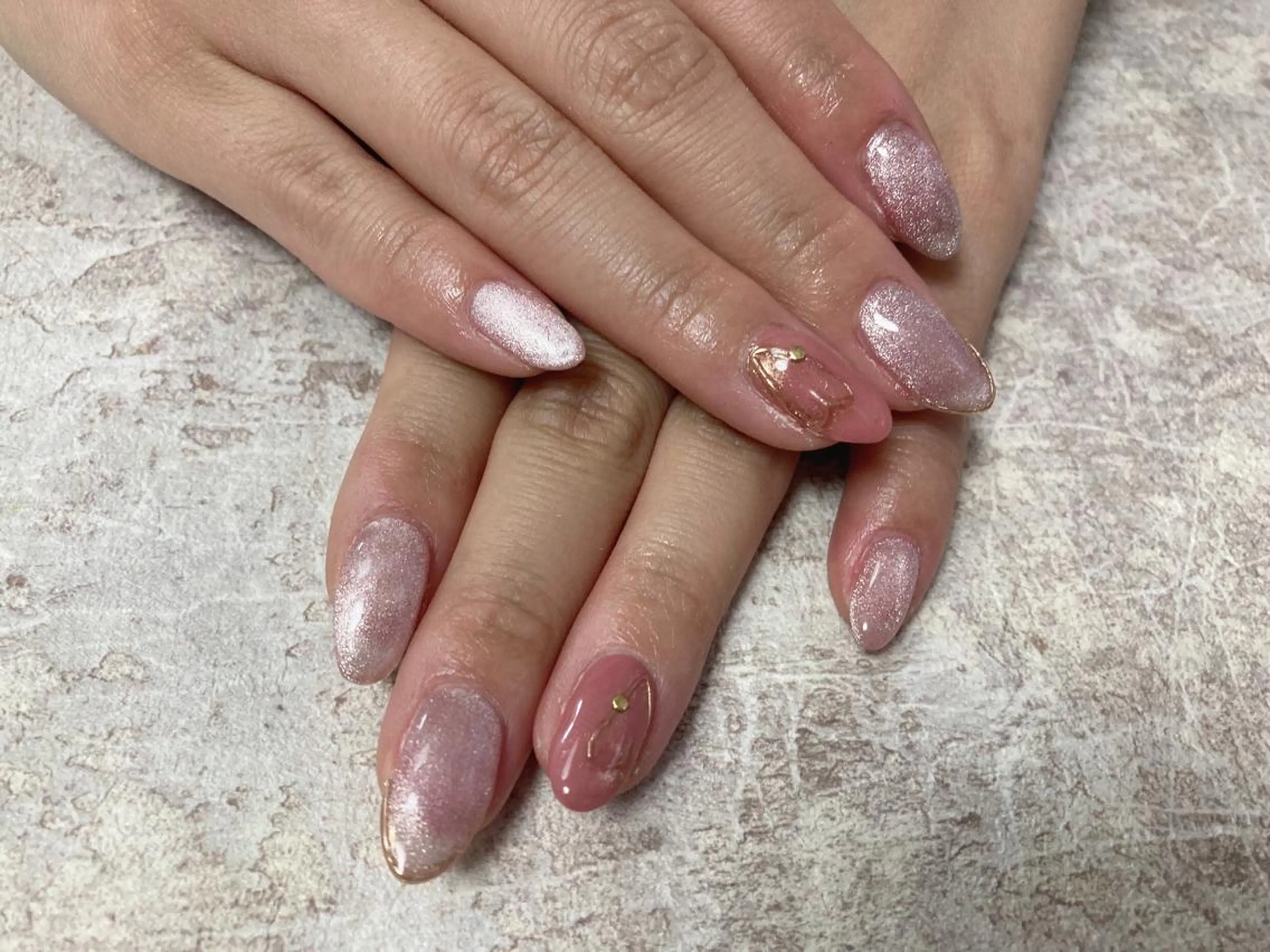 ネイル フットネイル フレンチネイル ジェルネイル ハート 韓国ネイル mogunail &blowのネイルデザイン