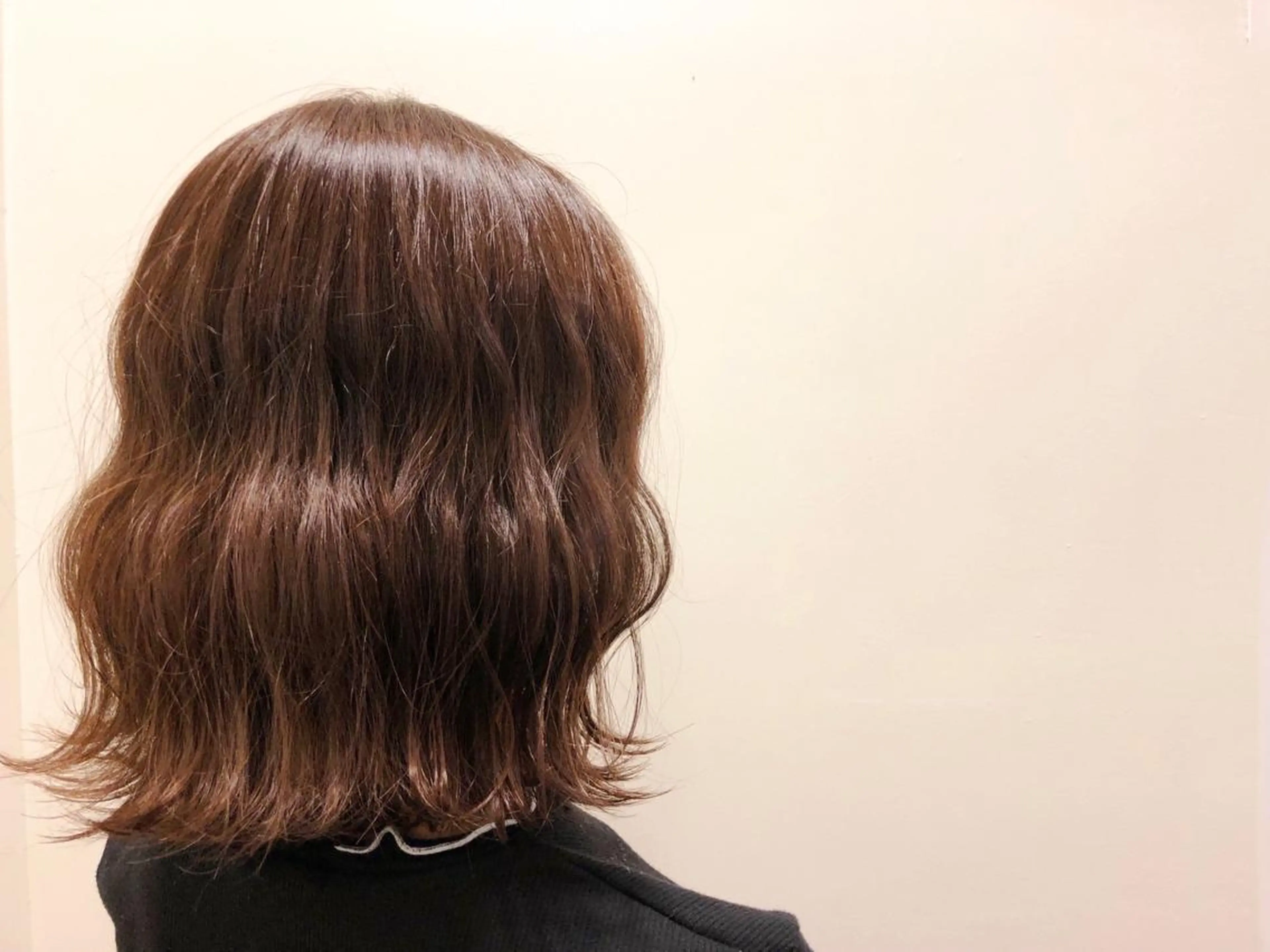 ミディアム カラー ヘアアレンジ ボブ 外ハネヘア カット ✨レディース✨ 今だけカット￥０大石のヘアスタイル