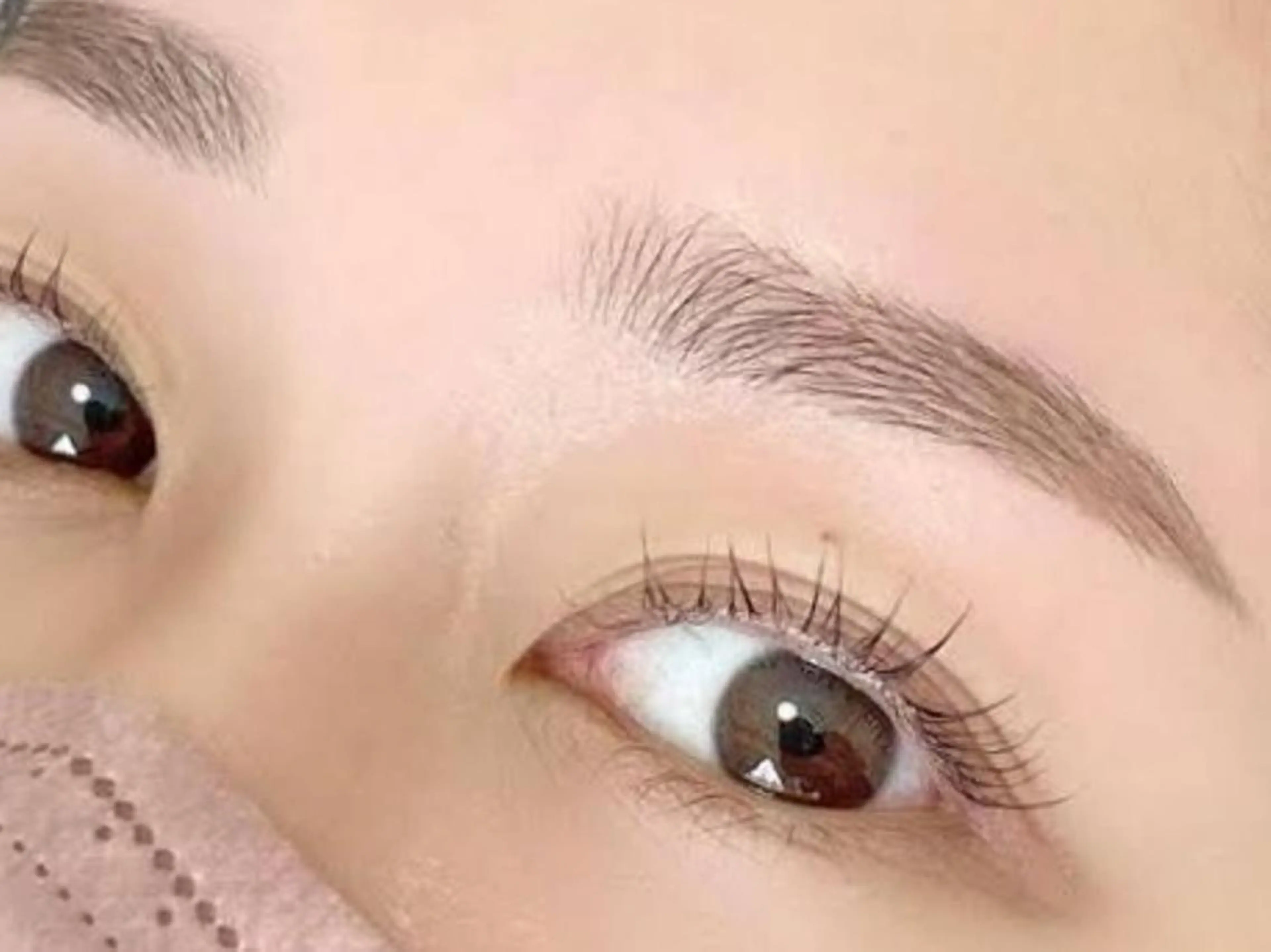 マツエク・マツパ アイブロウ 中野やまとなでしこ AYAの眉毛・アイブロウイメージ