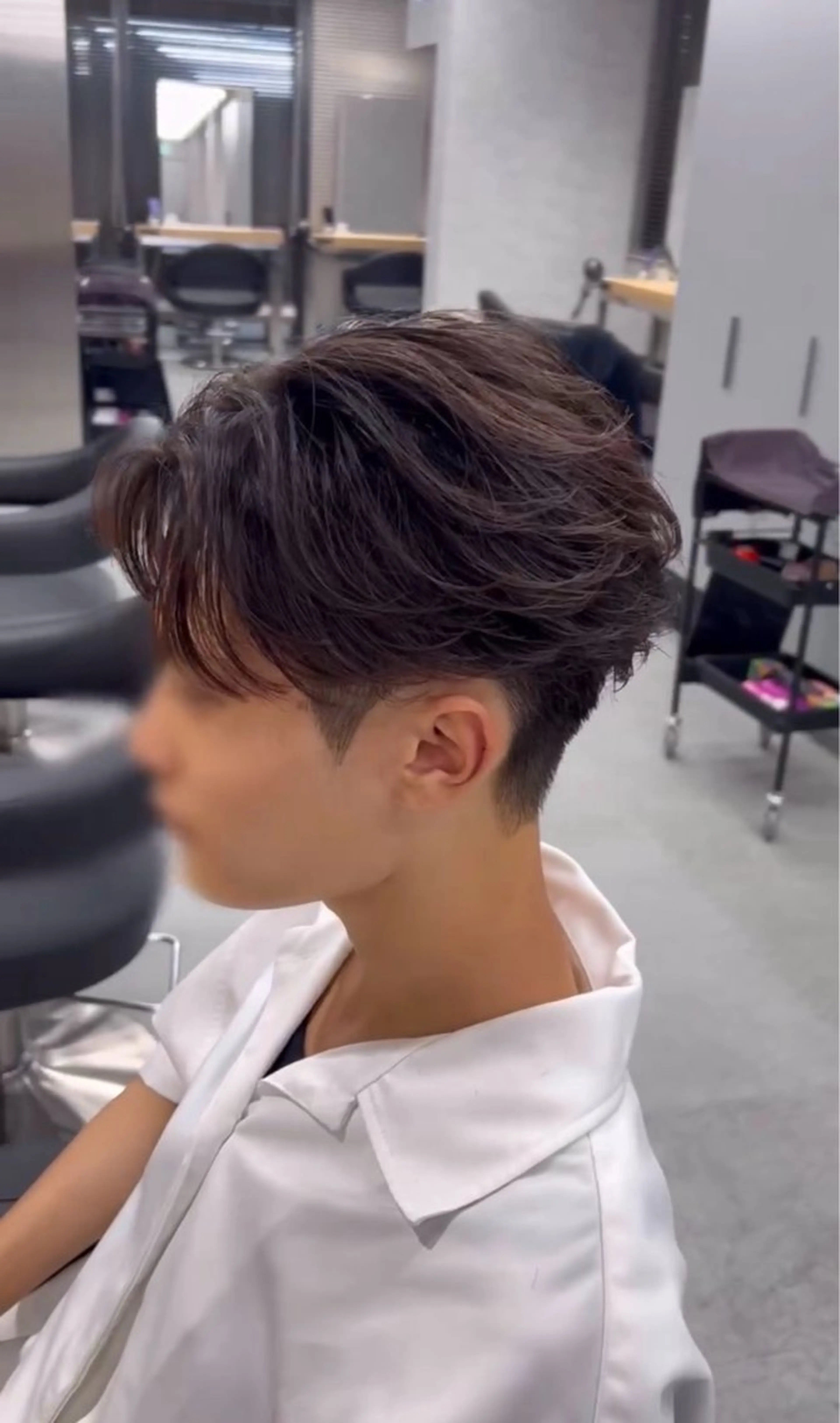 ショート カラー パーマ ヘアアレンジ メンズ キッズ アップバング センターパート メンズハイライト マッシュ メンズパーマ 福田 朝輝のヘアスタイル