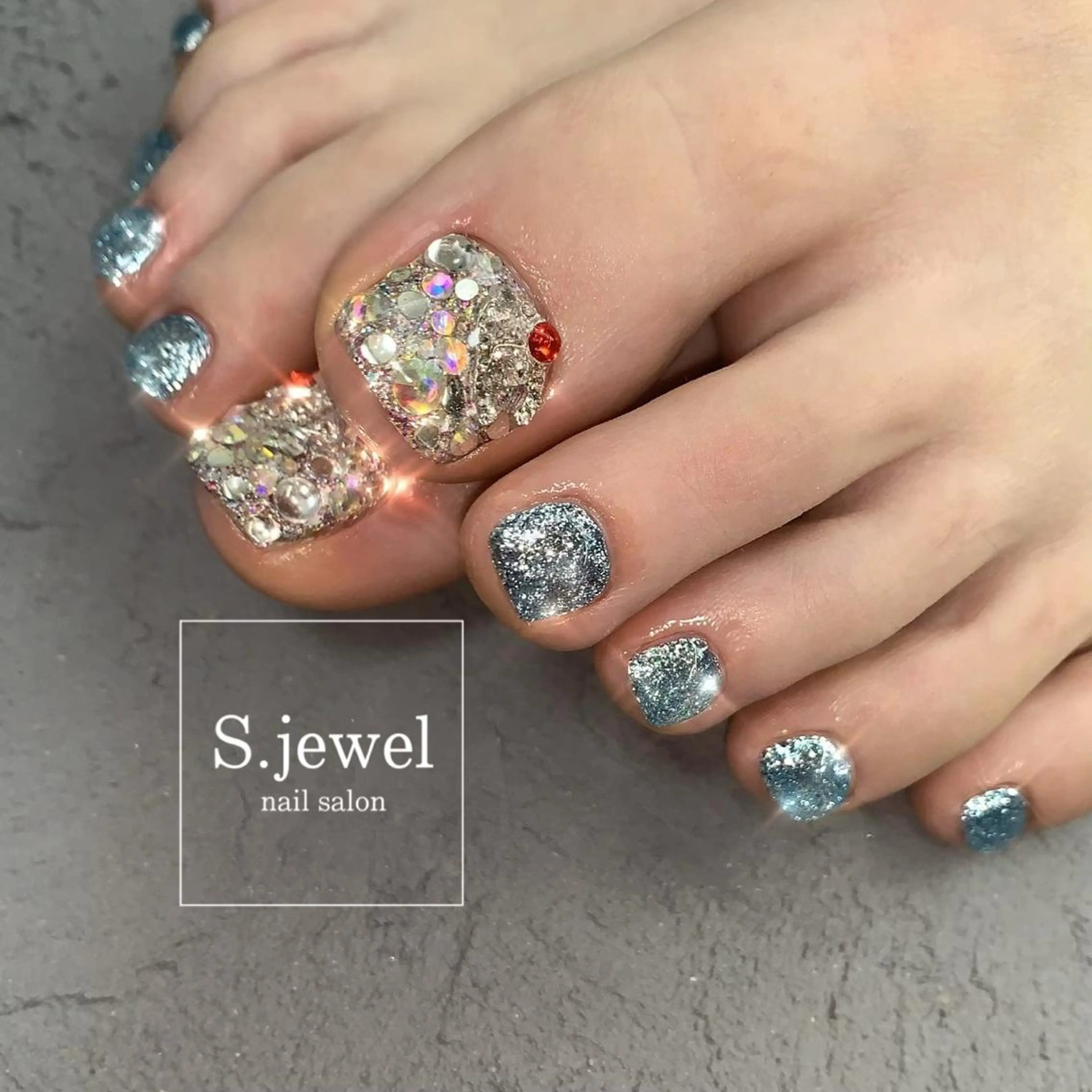 ネイル S. JEWELのネイルデザイン