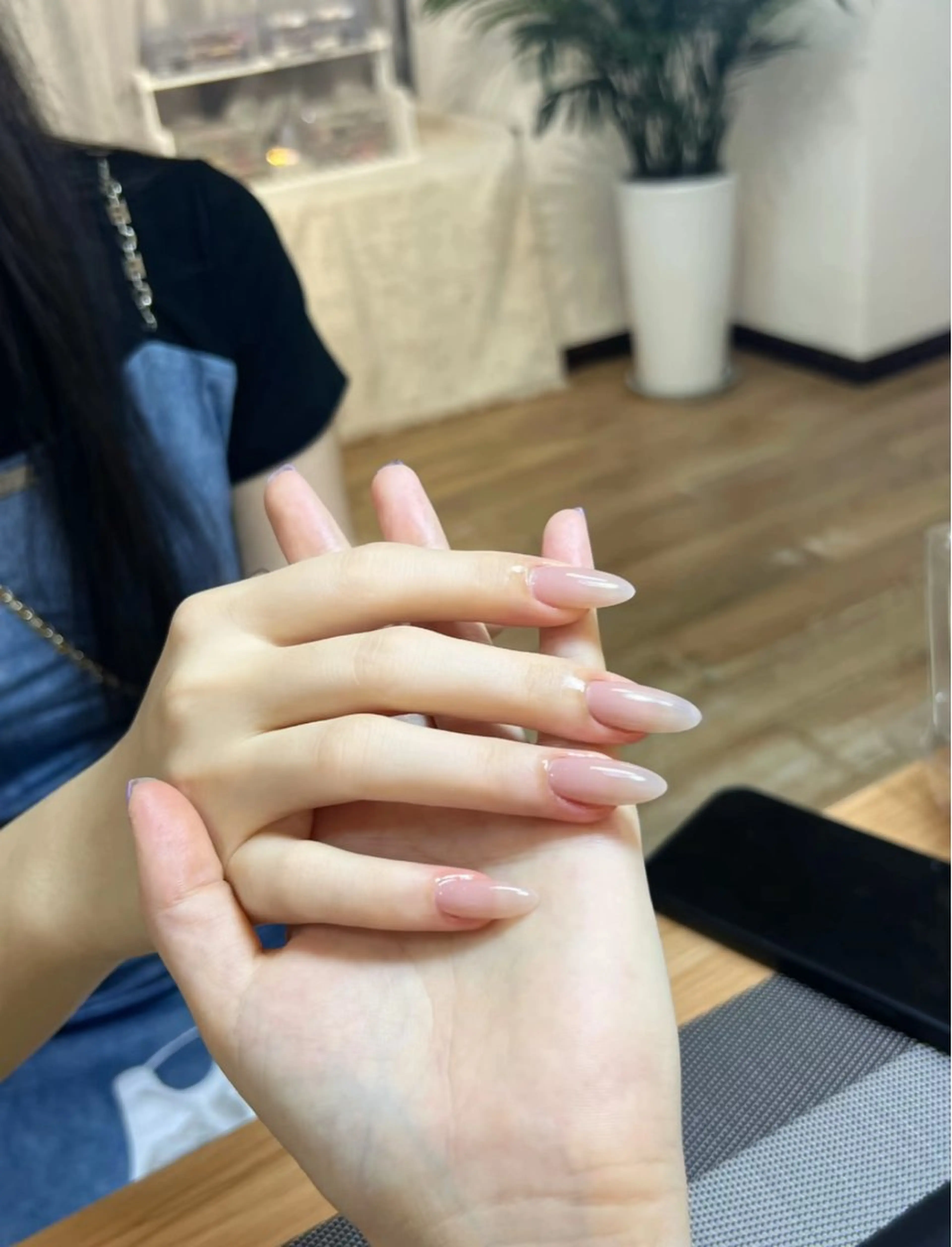 ミディアム カラー ハンドネイル 宮崎 もものネイルデザイン