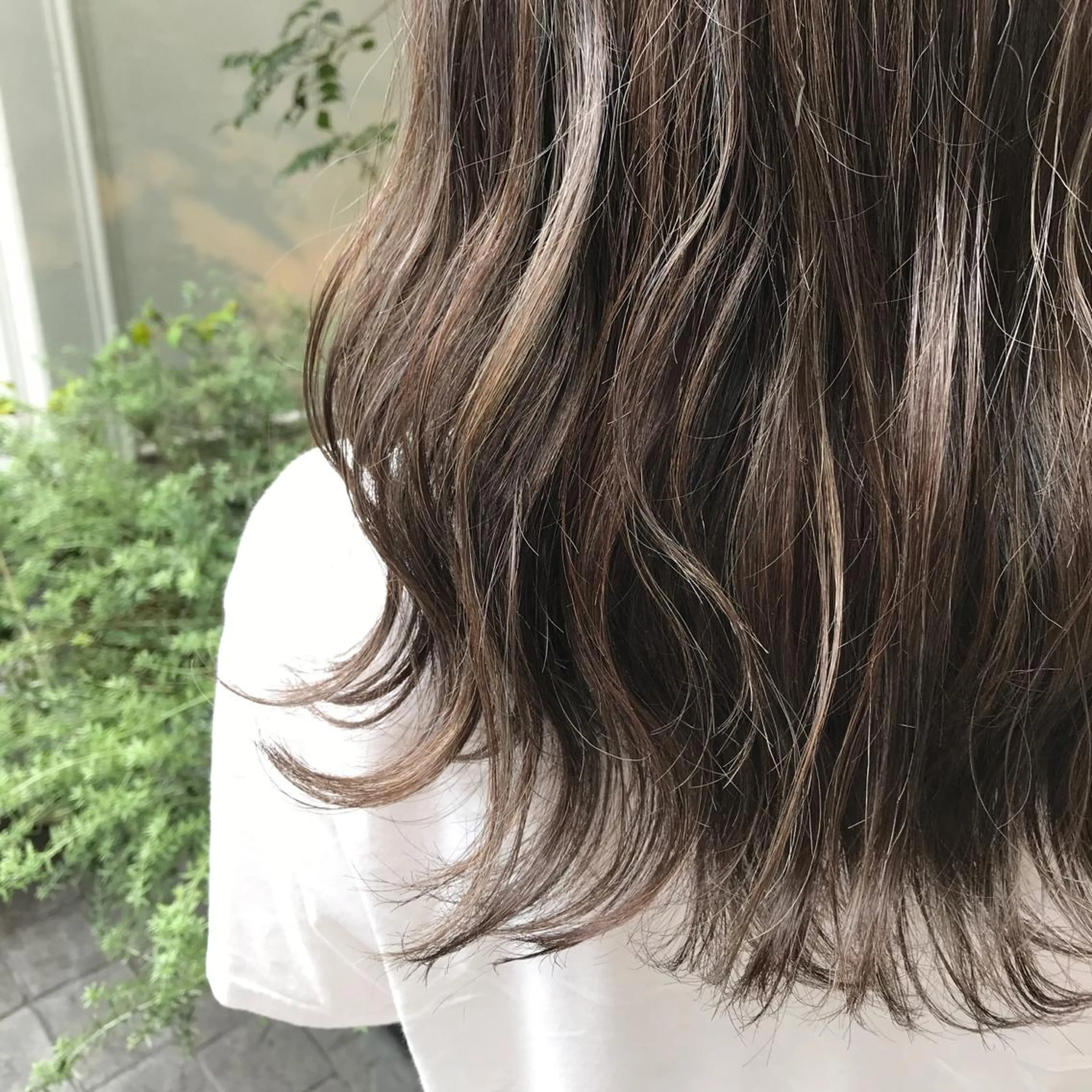 ミディアム ハイライト ヘアカラー トリートメント LOMA🇰🇷 銀座クボタのヘアスタイル
