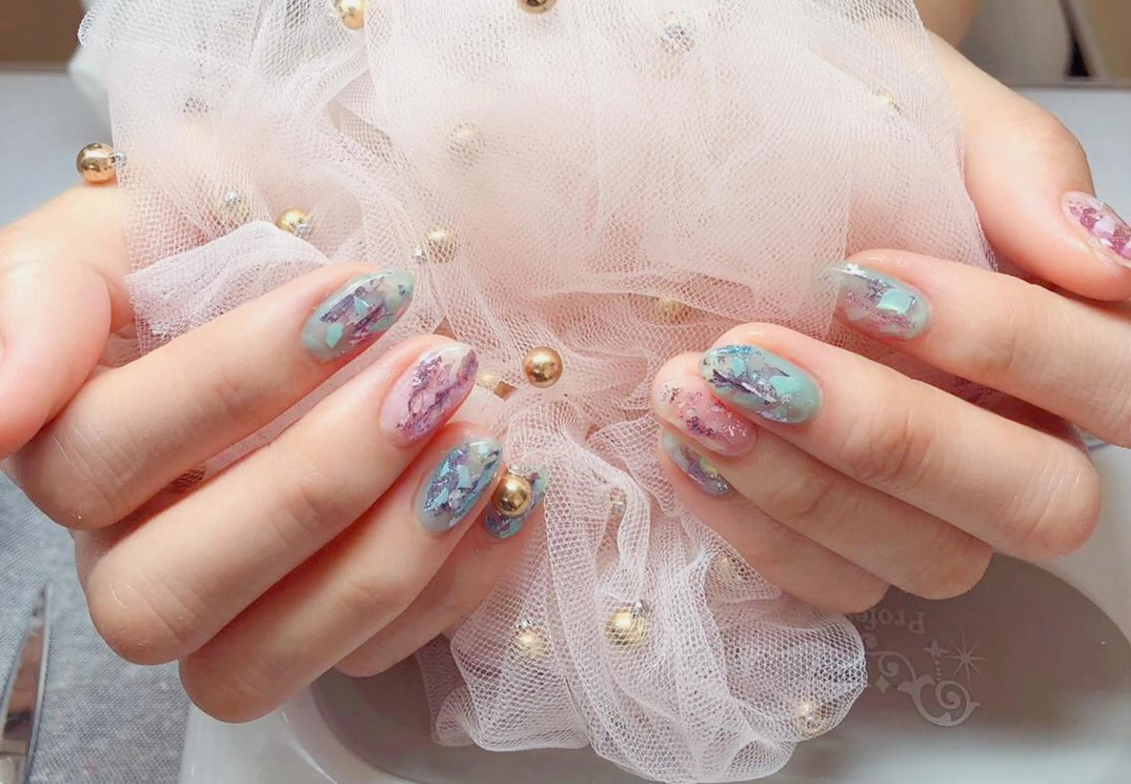 ネイル ハンドネイル マジック ミラーのネイルデザイン