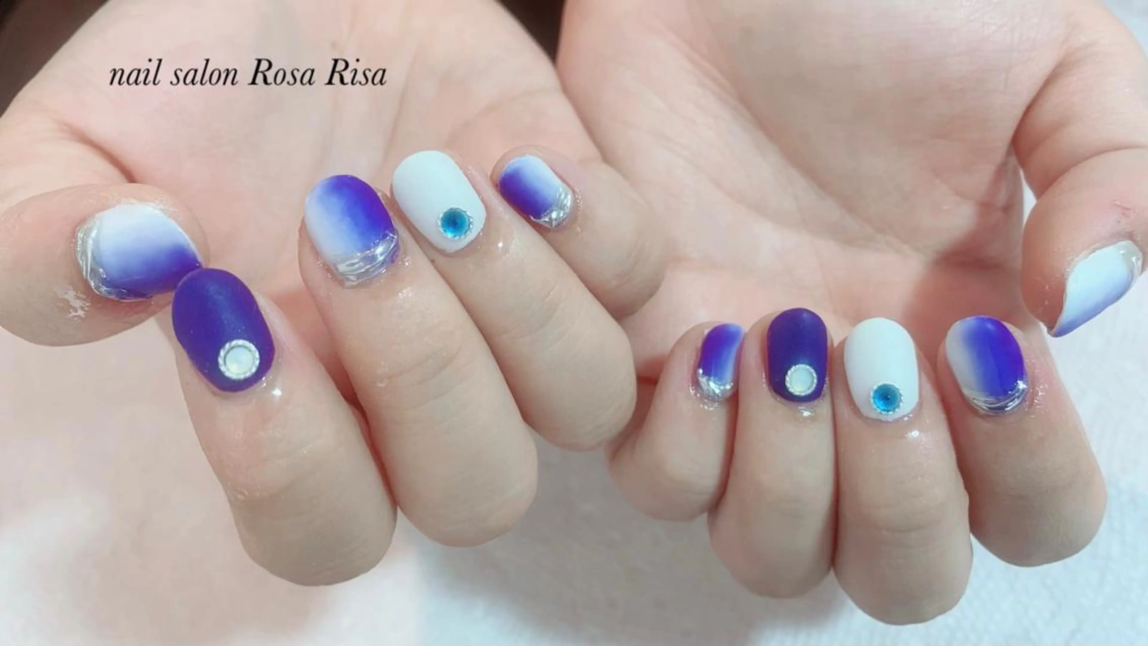 ショート ネイル ネイルスタジオ シェイクユアハンズのネイルデザイン