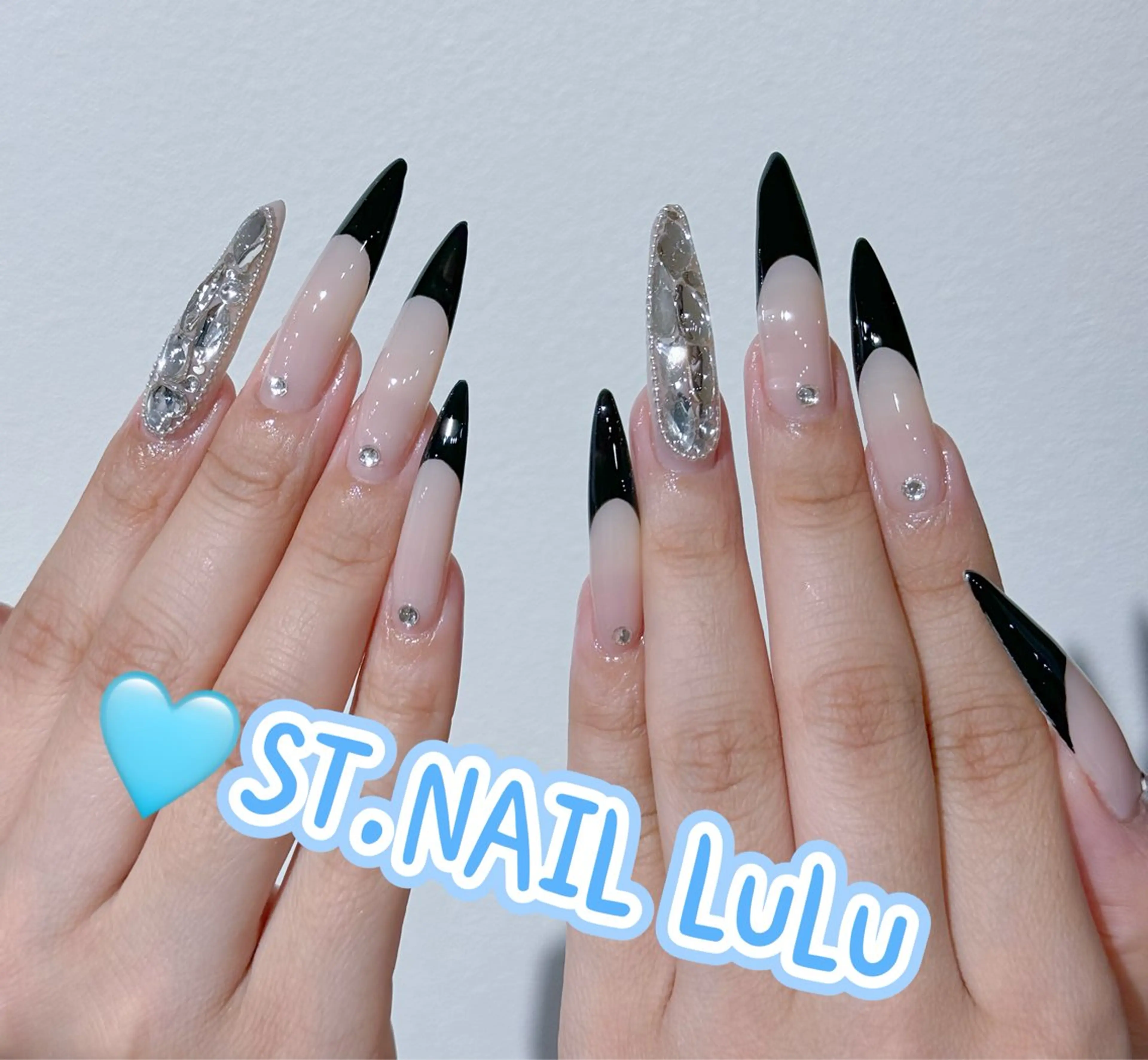 ネイル エスティーネイル ルルのネイルデザイン