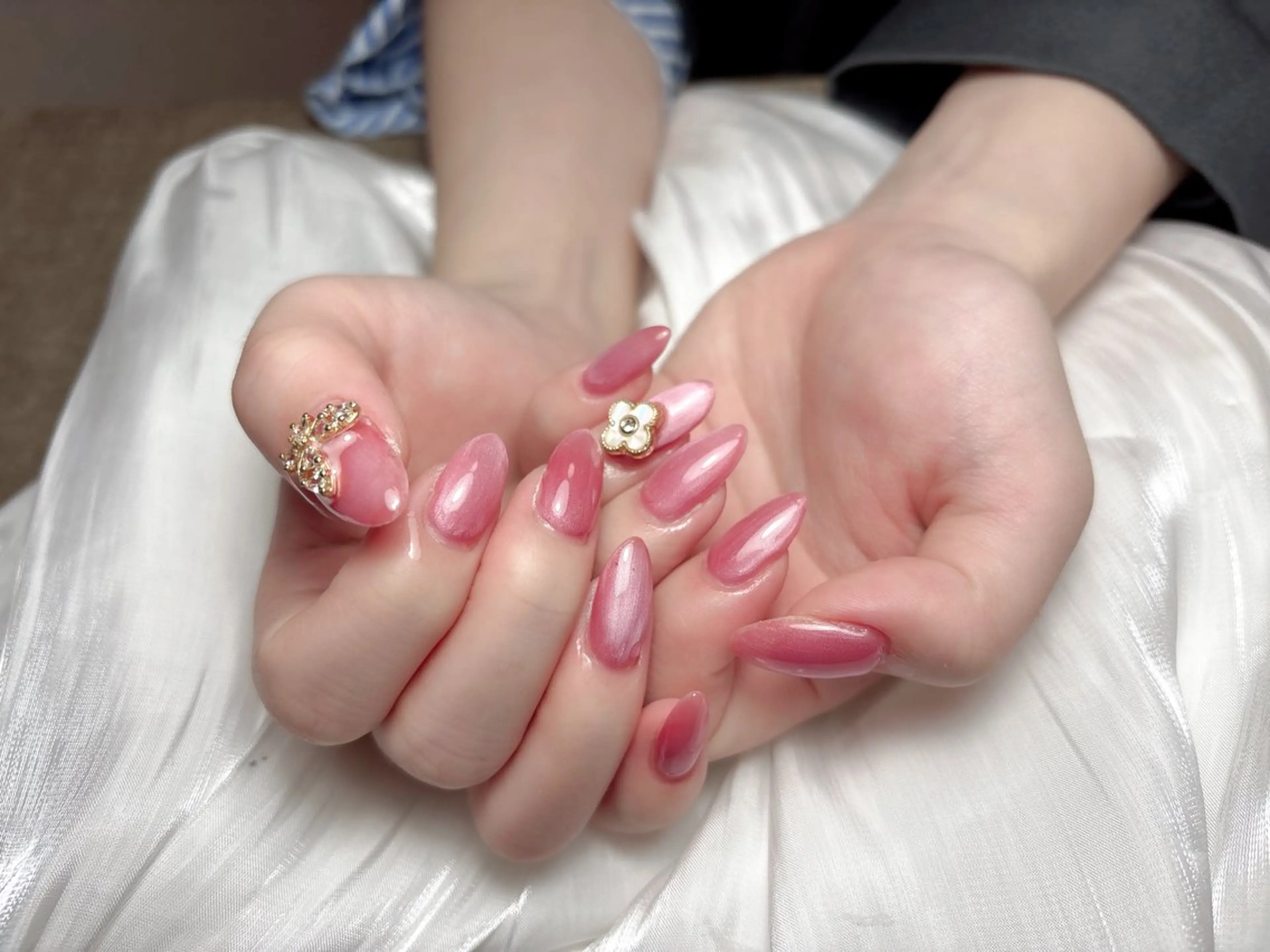 ネイル ハンドネイル ハンドケア みなみ 。のネイルデザイン