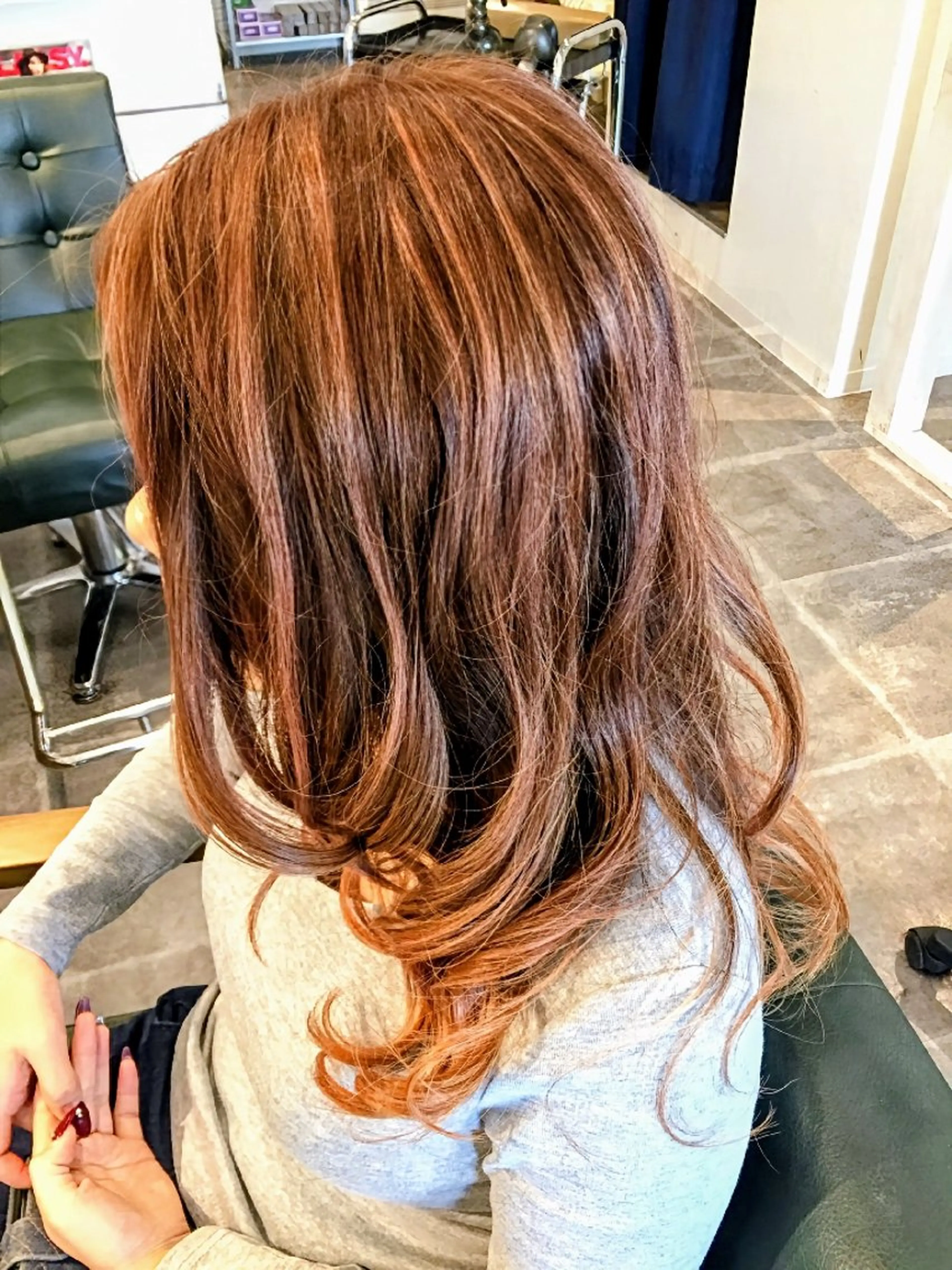 セミロング ハイライト ヘアカラー [RiLo] 松村のヘアスタイル