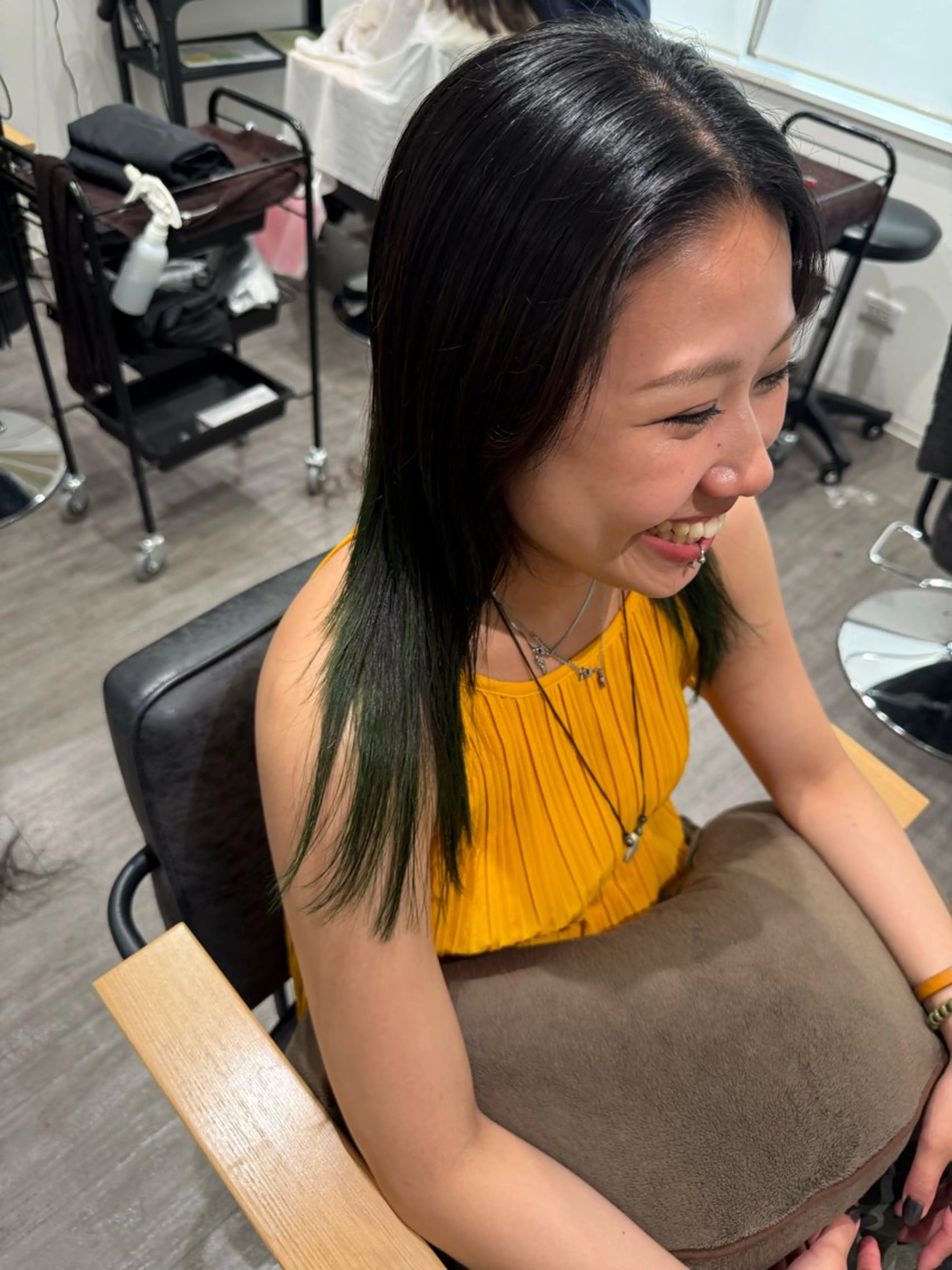 セミロング カラー カット ヘアカラー トリートメント 艶髪レイヤー上田 紗也🇰🇷💗のヘアスタイル