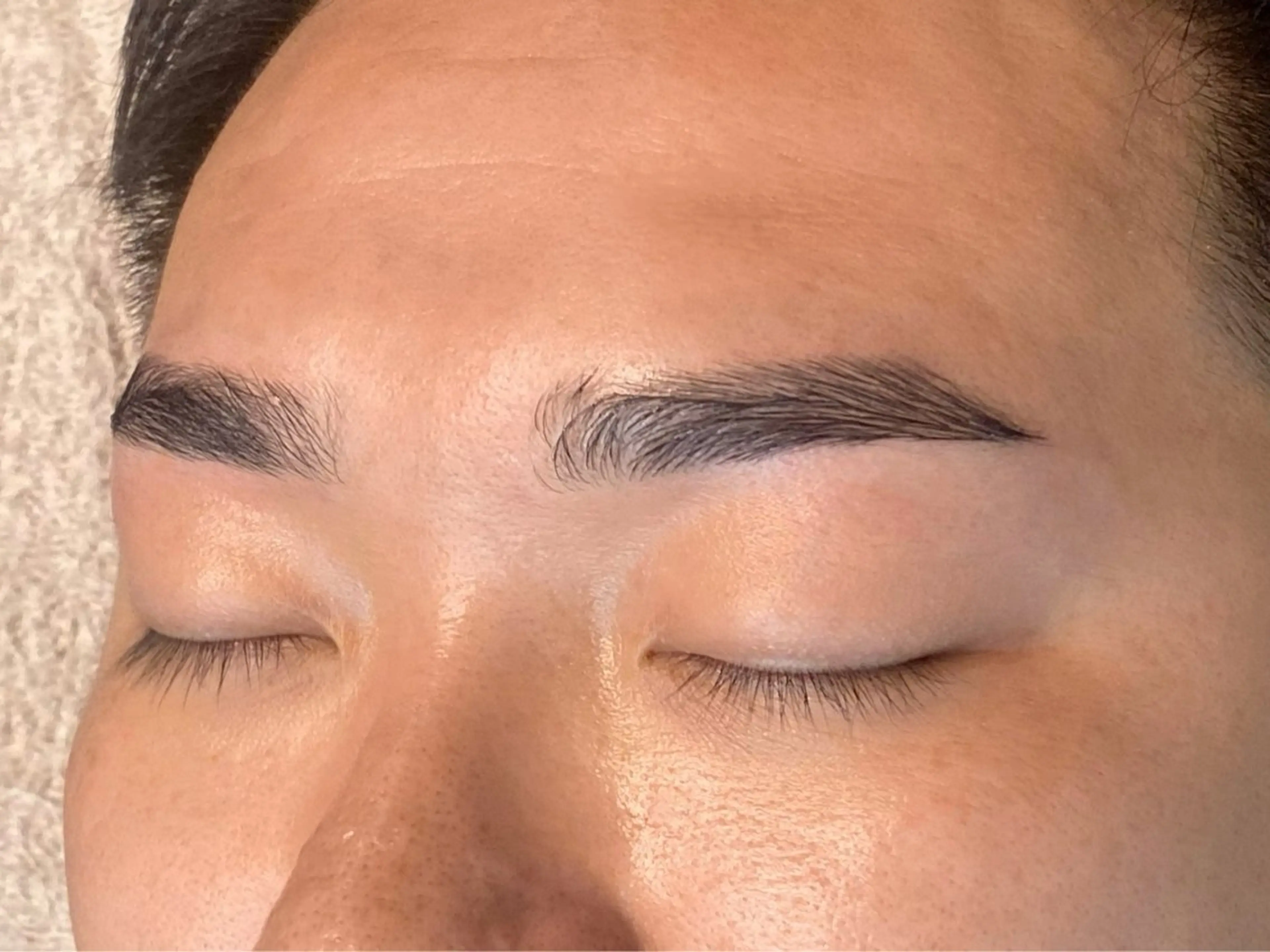 アイブロウ ワックス脱毛 眉カット MENOR サエの眉毛・アイブロウイメージ