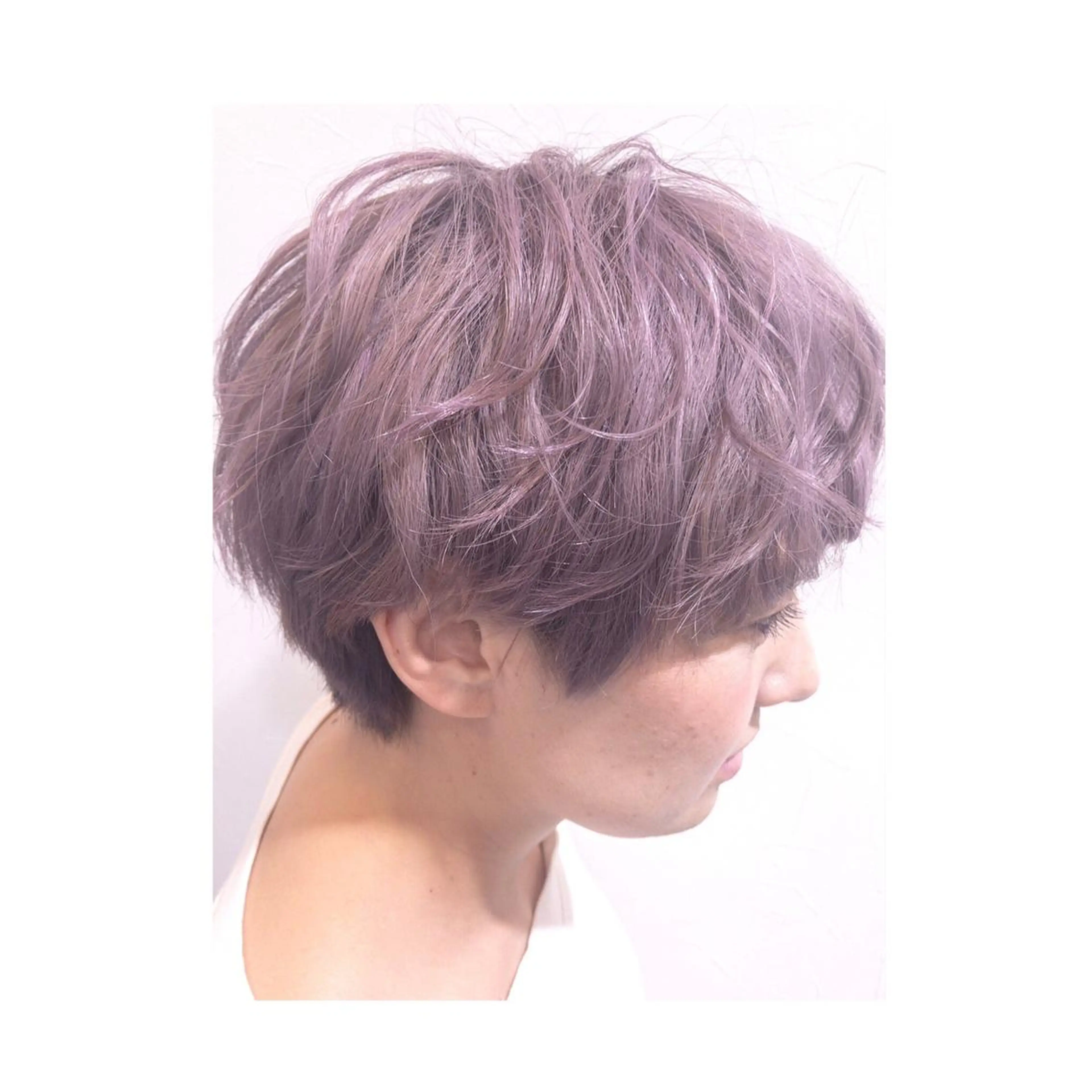 ショート カラー ブリーチ ヘアカラー 🦋透明感カラー🦋 CHIHARUのヘアスタイル