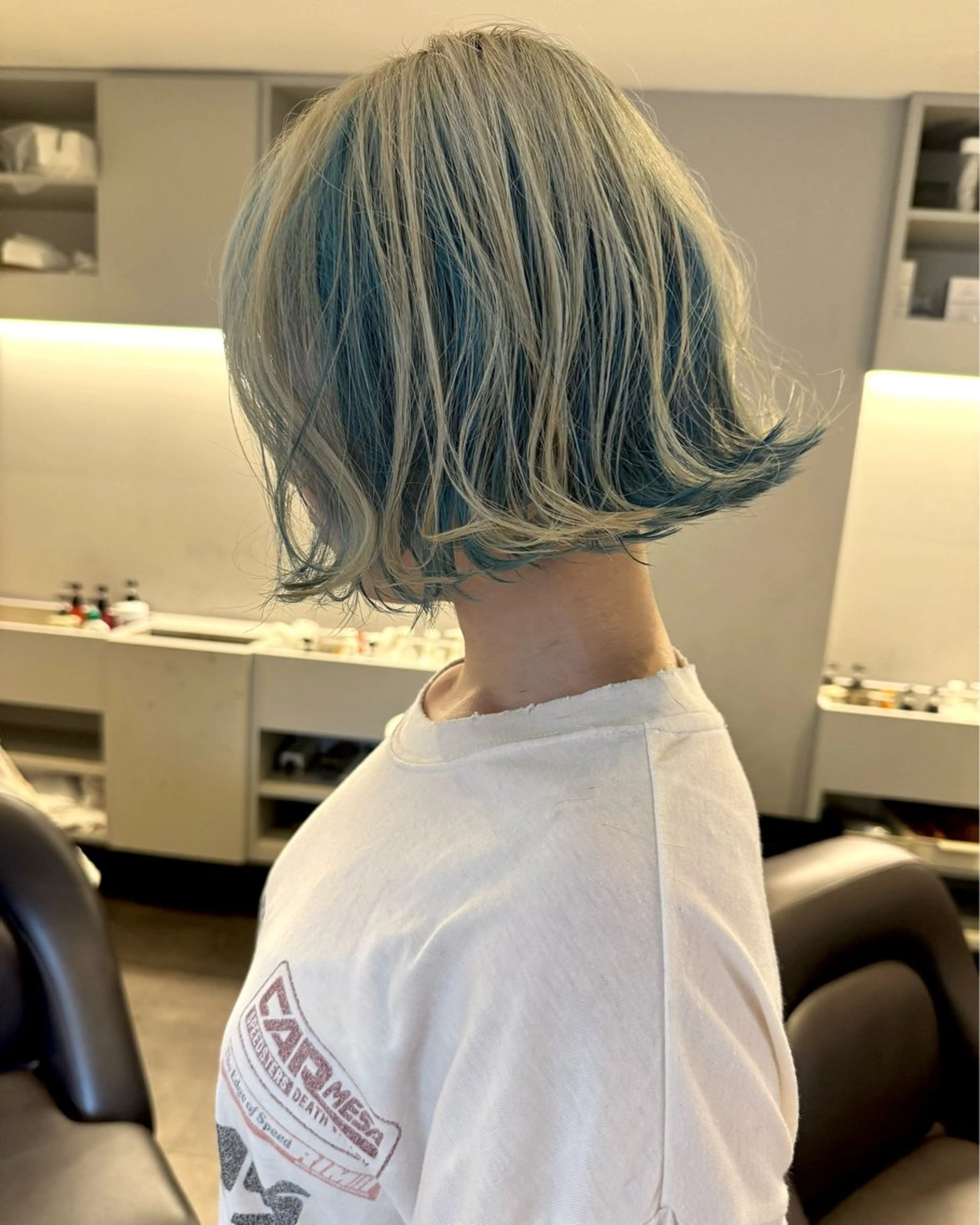 ショート カラー ブロンド ホワイトブロンド ヘアカラー トリートメント RAIMA ケアハイトーンのヘアスタイル
