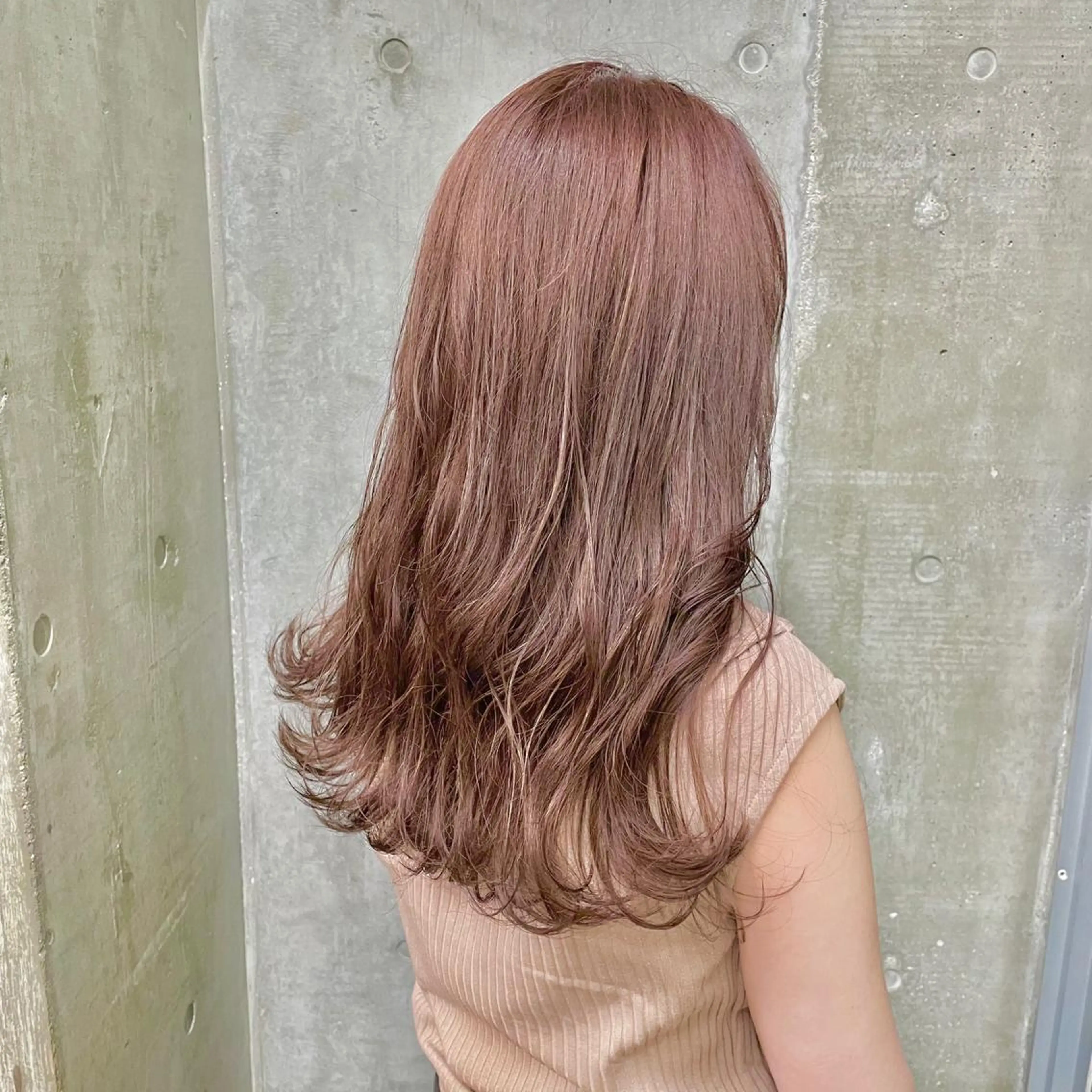 カラー ブリーチ ブラウンカラー ブリーチなしカラー ピンクカラー 🫧BUBBLES 新所沢　かとうゆきのヘアスタイル