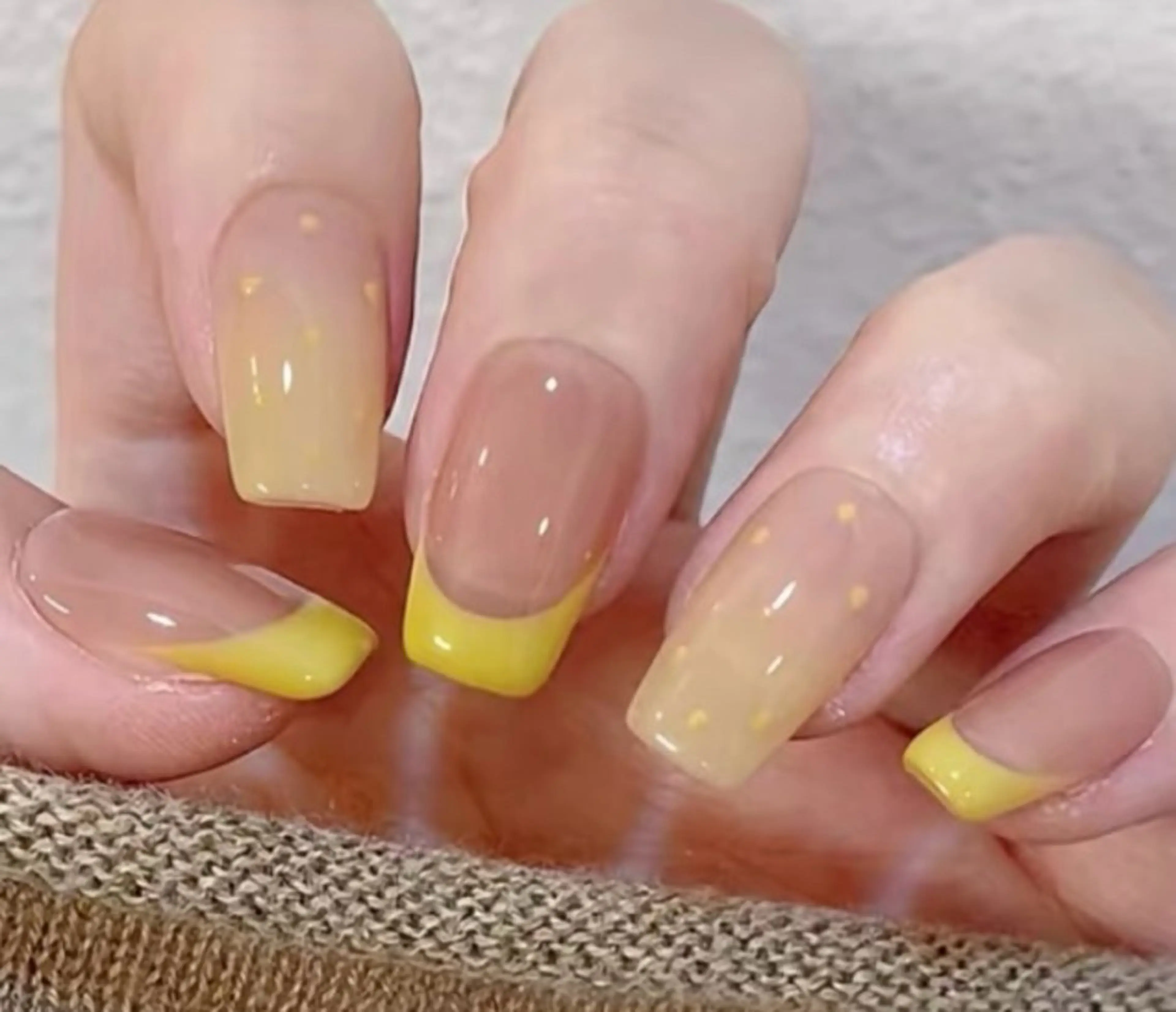 ネイル ハンドネイル H3 Nail Tsuki🦋💙のネイルデザイン