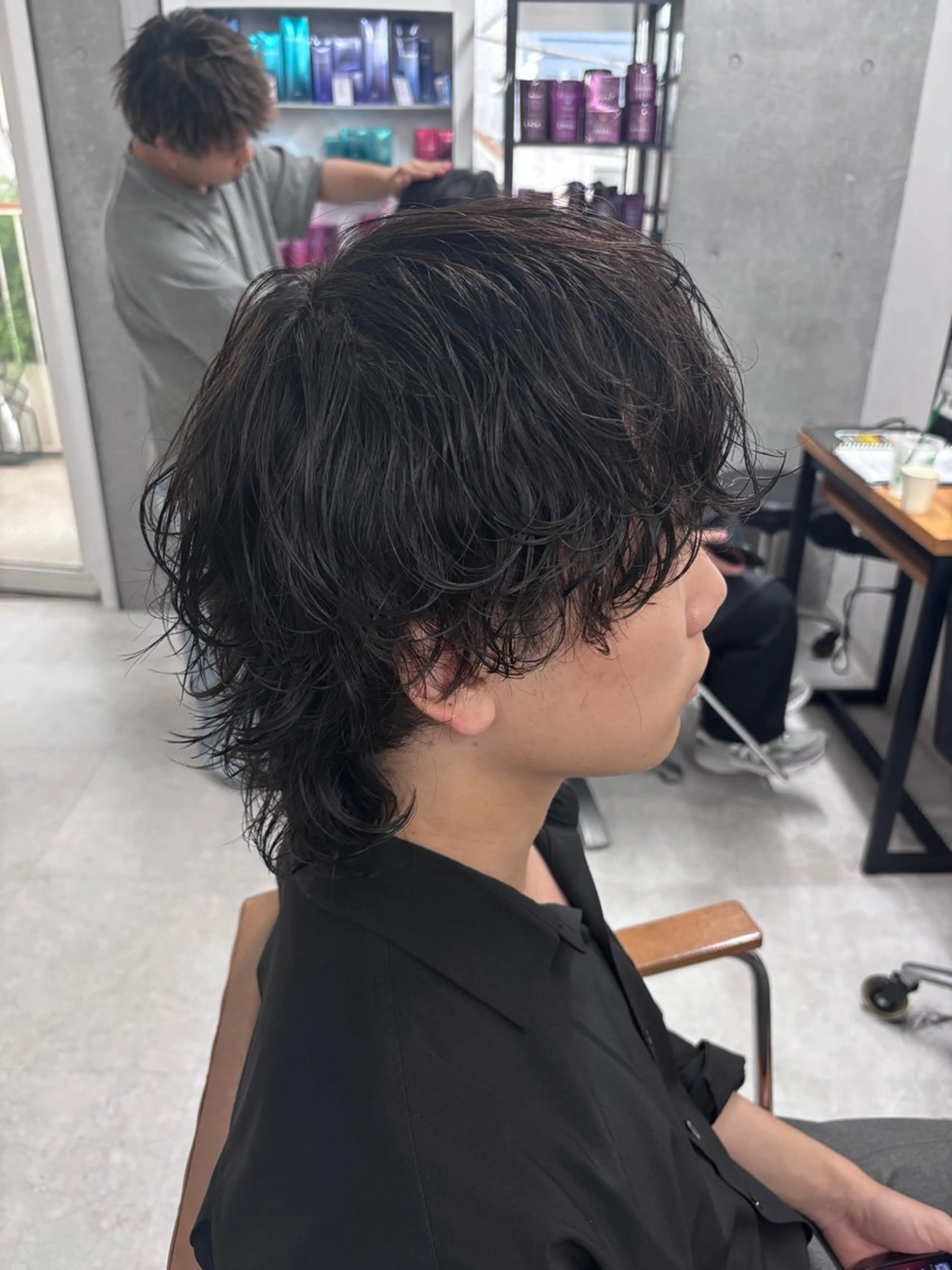 パーマ メンズ カット パーマ トリートメント ヘッドスパ ヘアセット フェザーの鬼 🇰🇷yutoのヘアスタイル