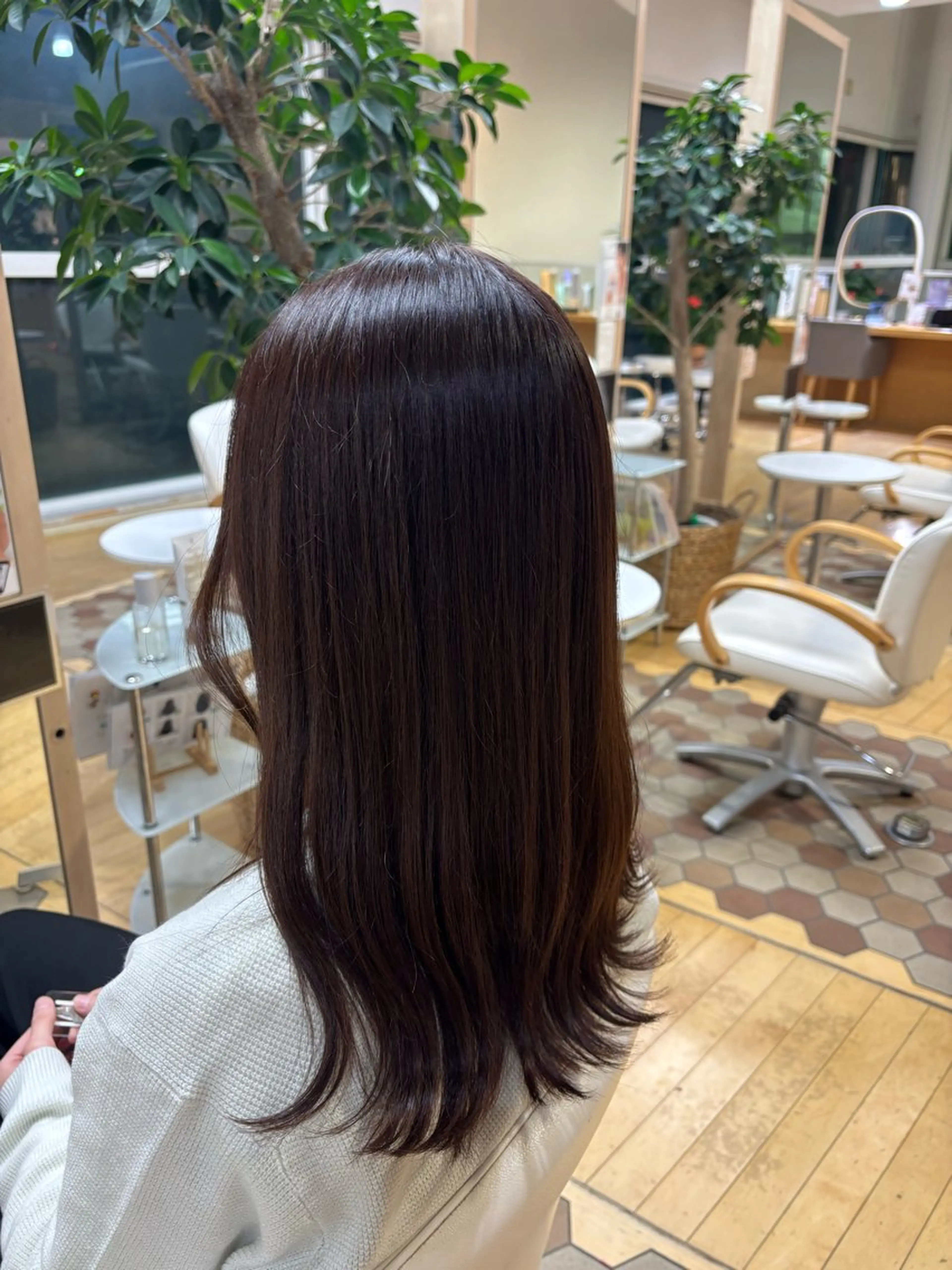 ミディアム キクチ アミのヘアスタイル