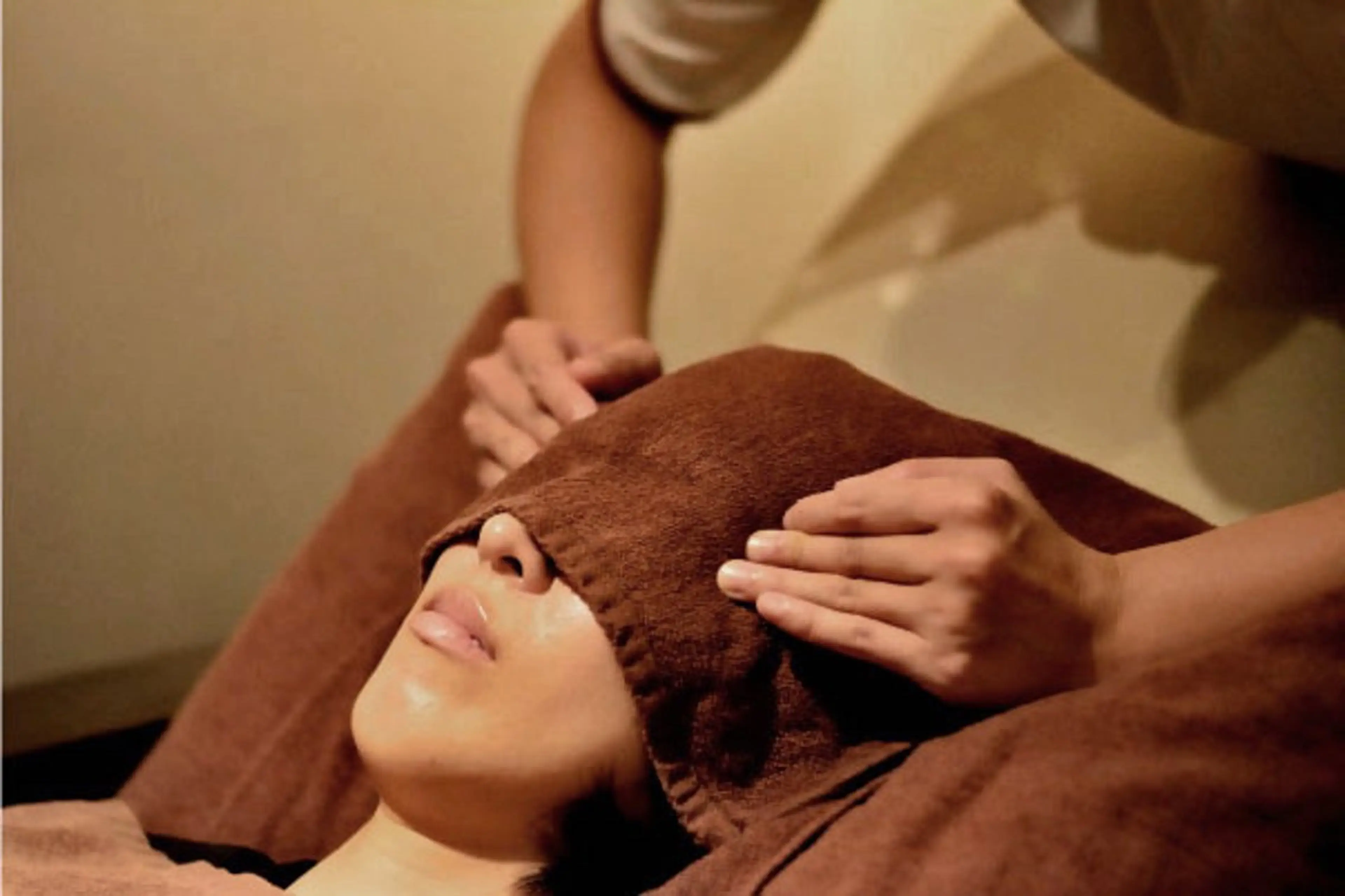 【不眠/目の疲れ/肩首凝りの方におすすめ♪】癒しのヘッドスパ🌿の写真