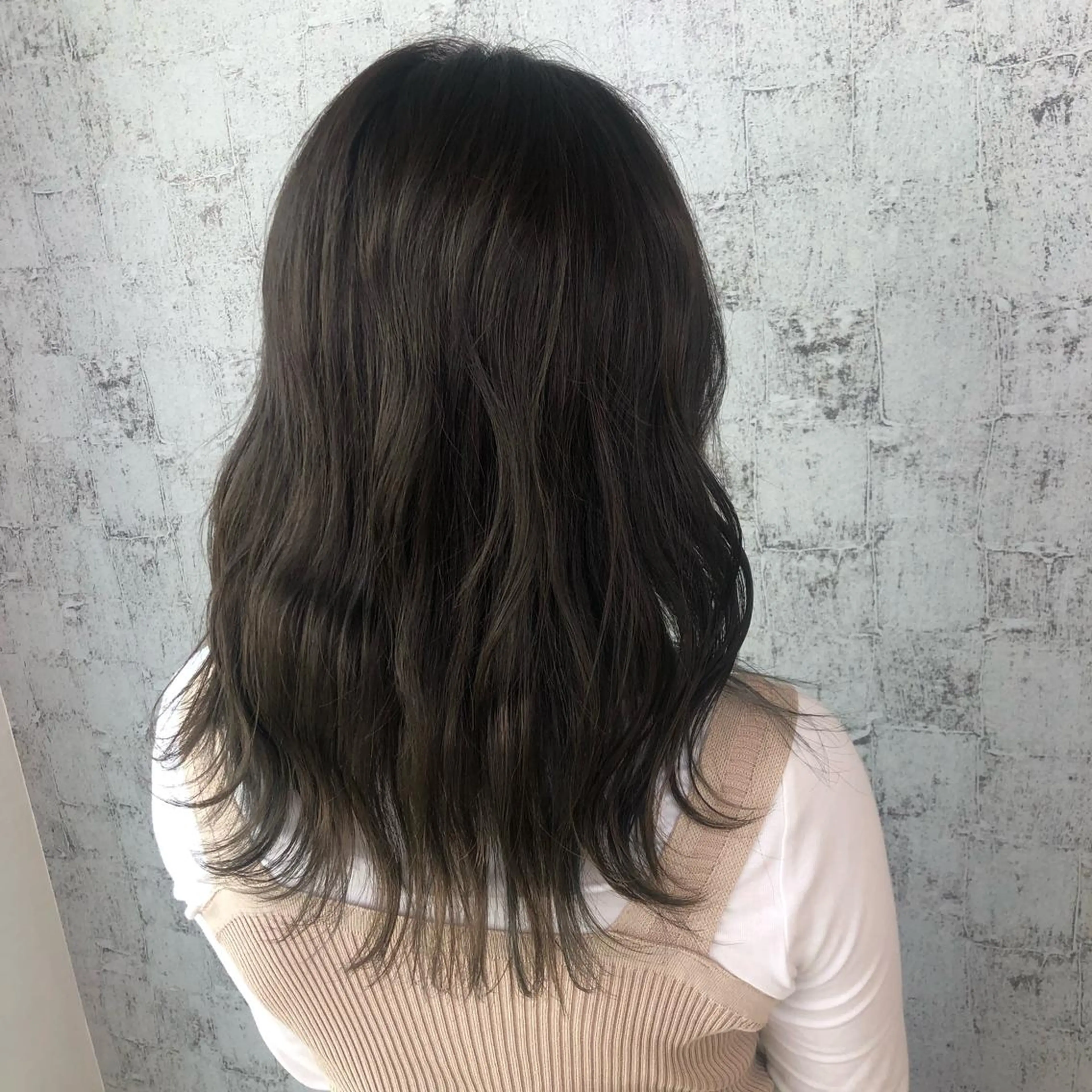 ロング カラー 小顔レイヤー/ ベージュ🤍Rieのヘアスタイル