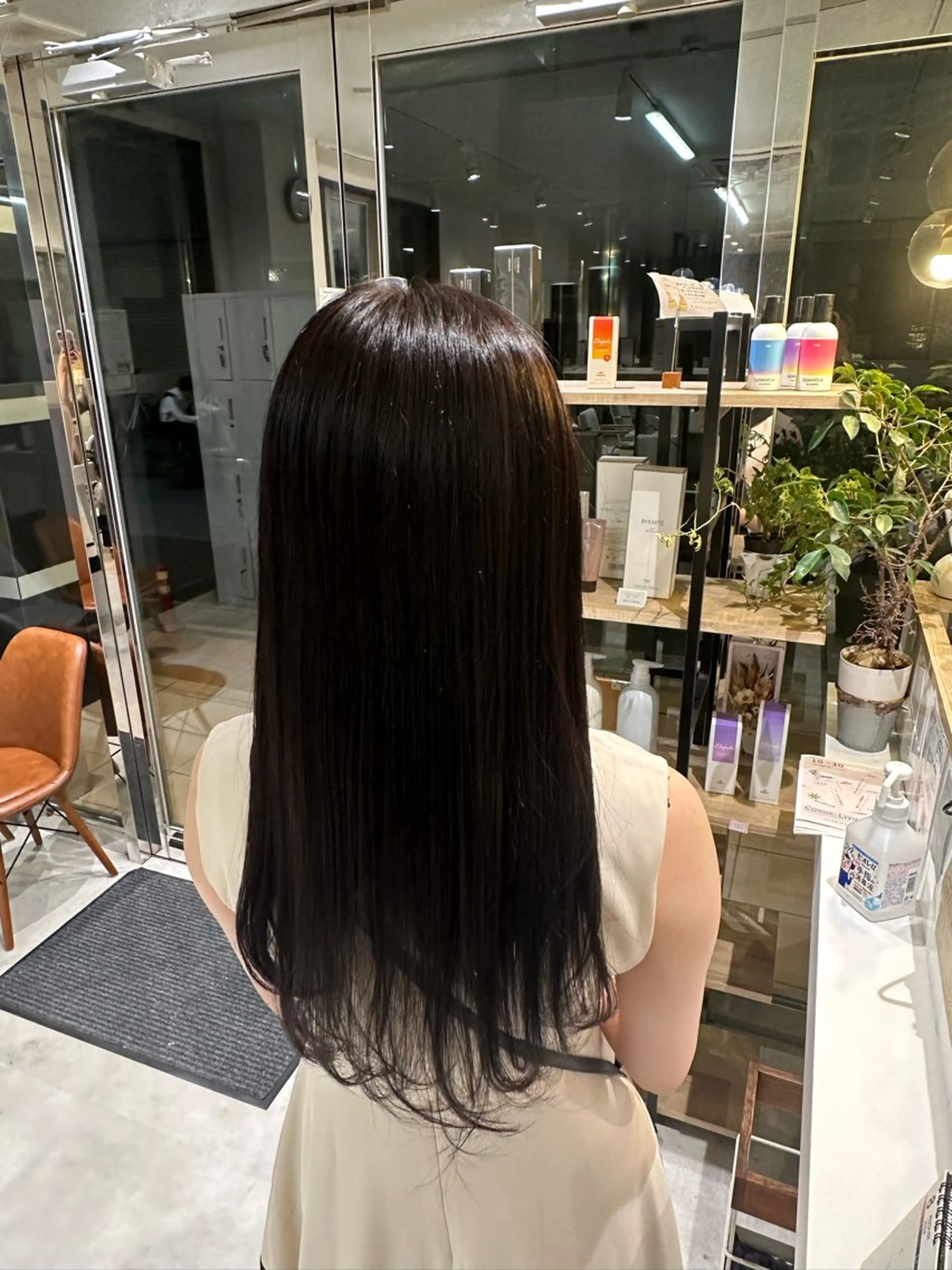 ロング カラー 小澤 真帆のヘアスタイル