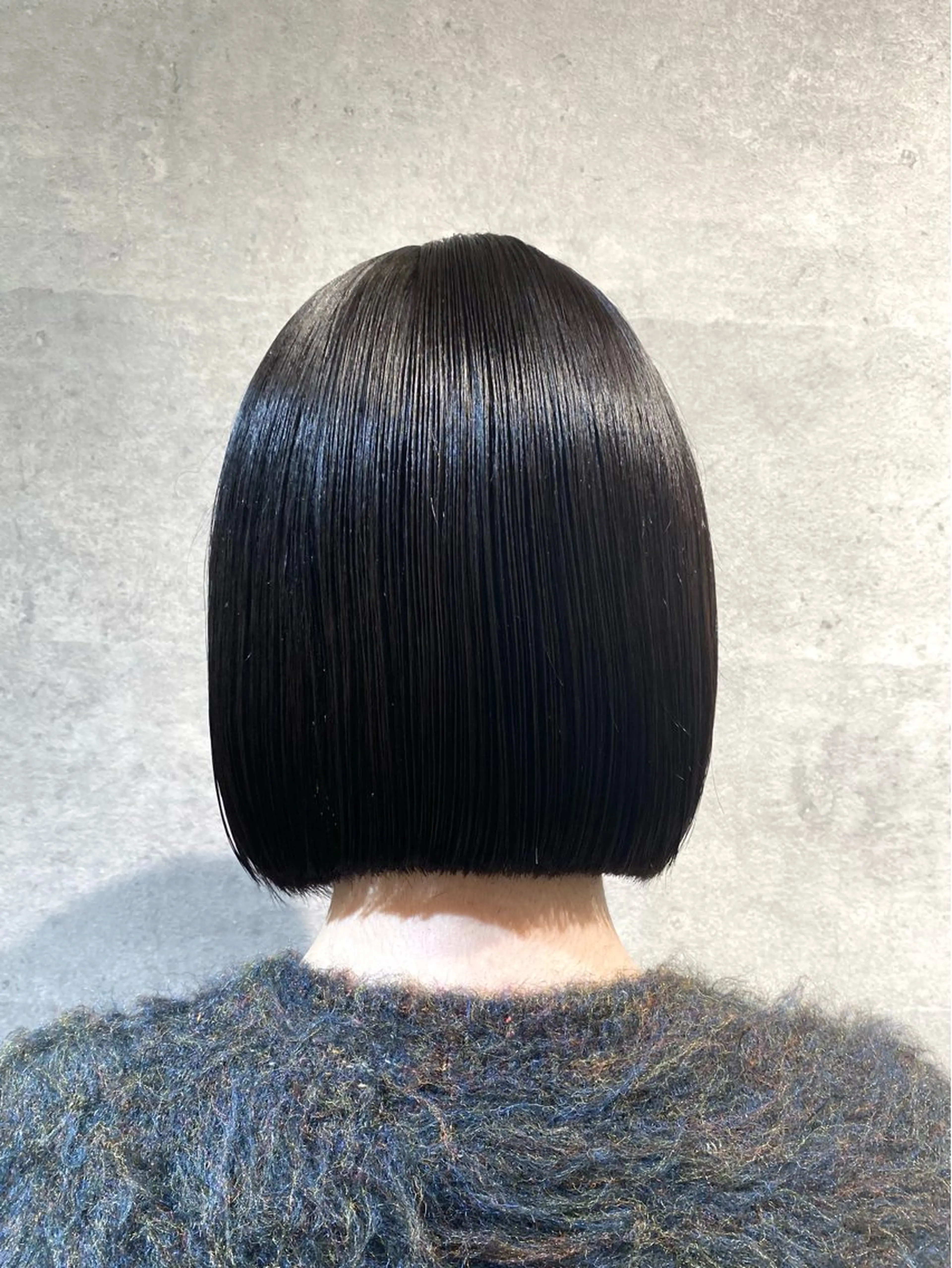 ミディアム カラー 切りっぱなしボブ ボブ カット ヘアカラー 縮毛矯正 トリートメント LATTE所属・𝑺𝒂𝒌𝒊 🩶マンツーマン施術のヘアスタイル