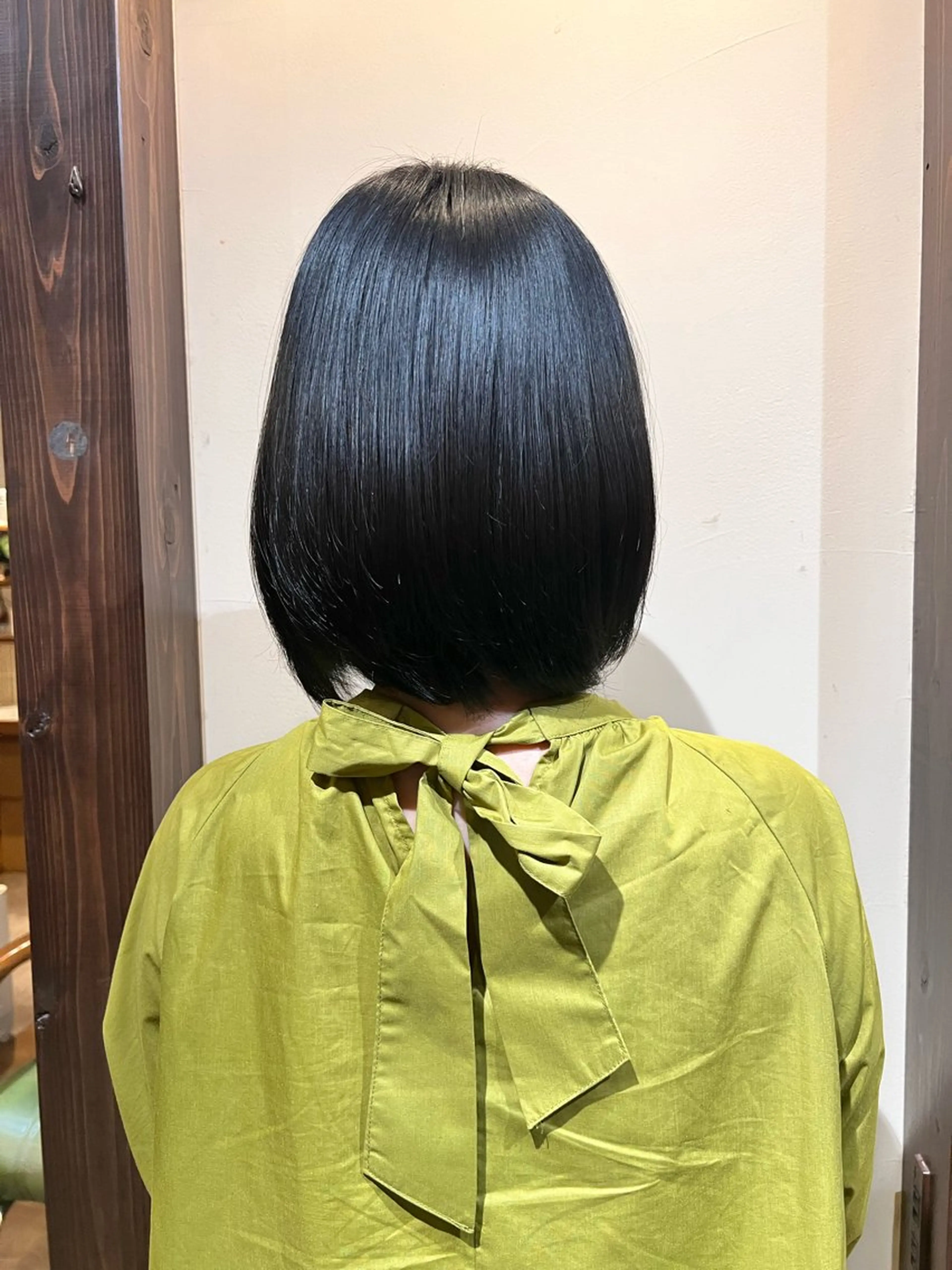 ミディアム 酸性ストレート まゆ/髪質改善 ストレート/スパ🫧のヘアスタイル