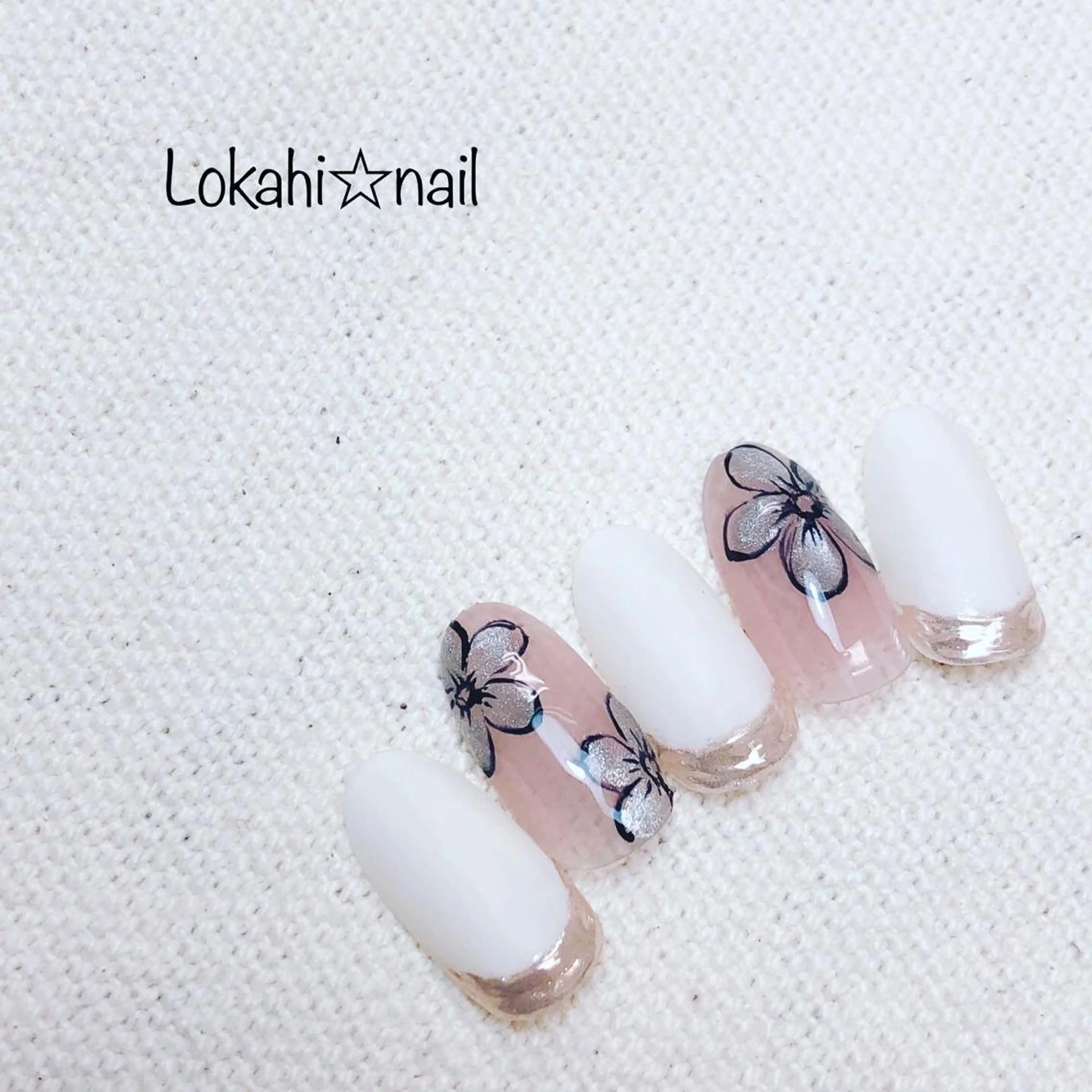 ネイル Bella  totalbeauty所属・Bella 齋藤理奈のネイルデザイン